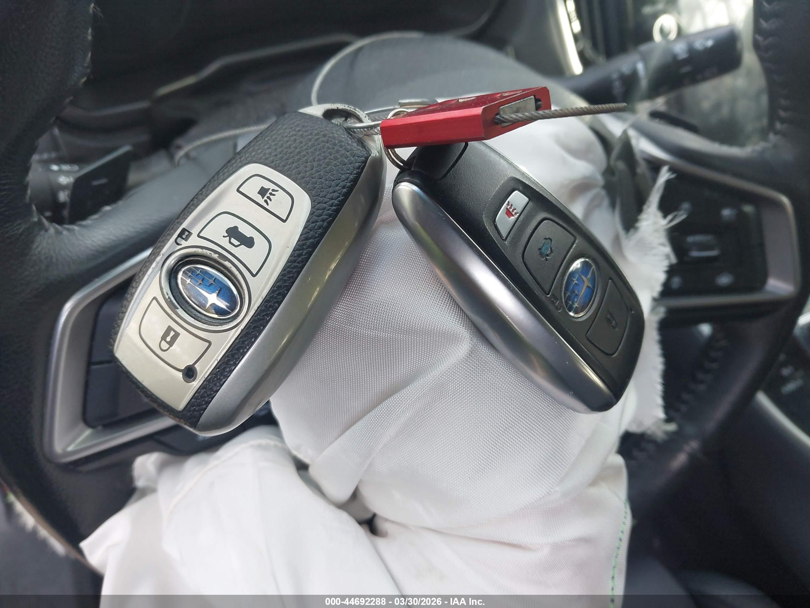 SUBARU OUTBACK image 11