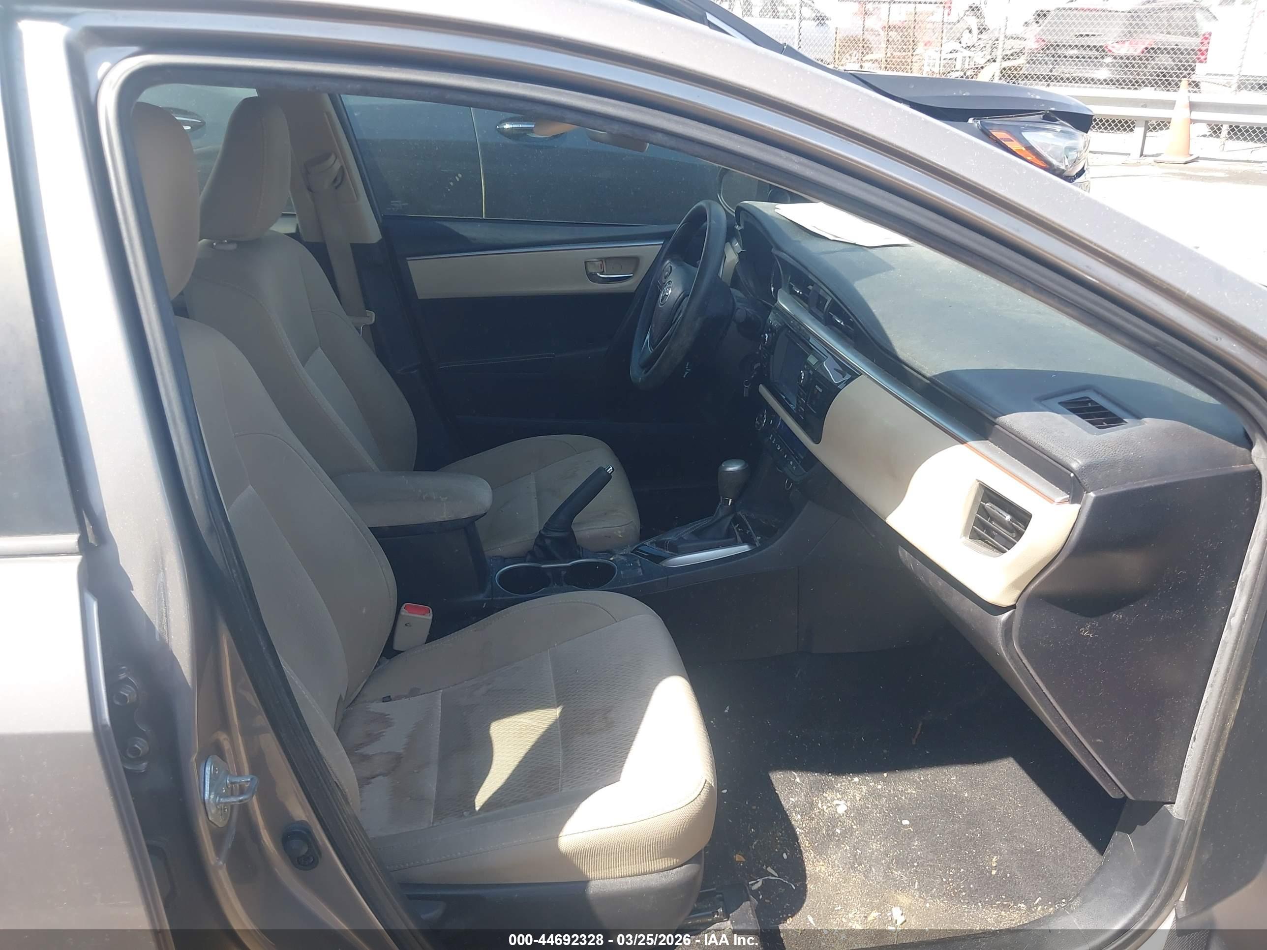 TOYOTA COROLLA image 5