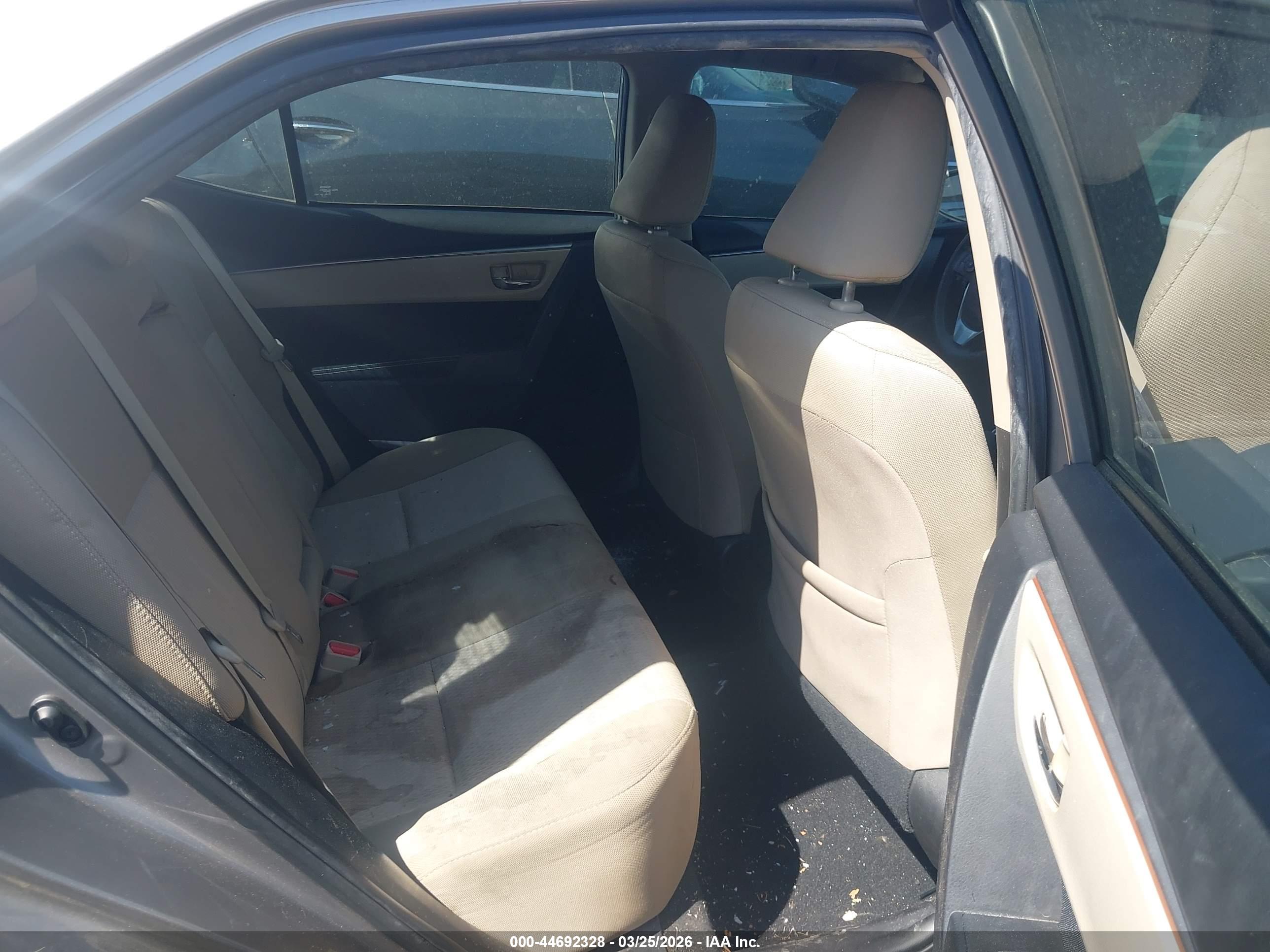 TOYOTA COROLLA image 8