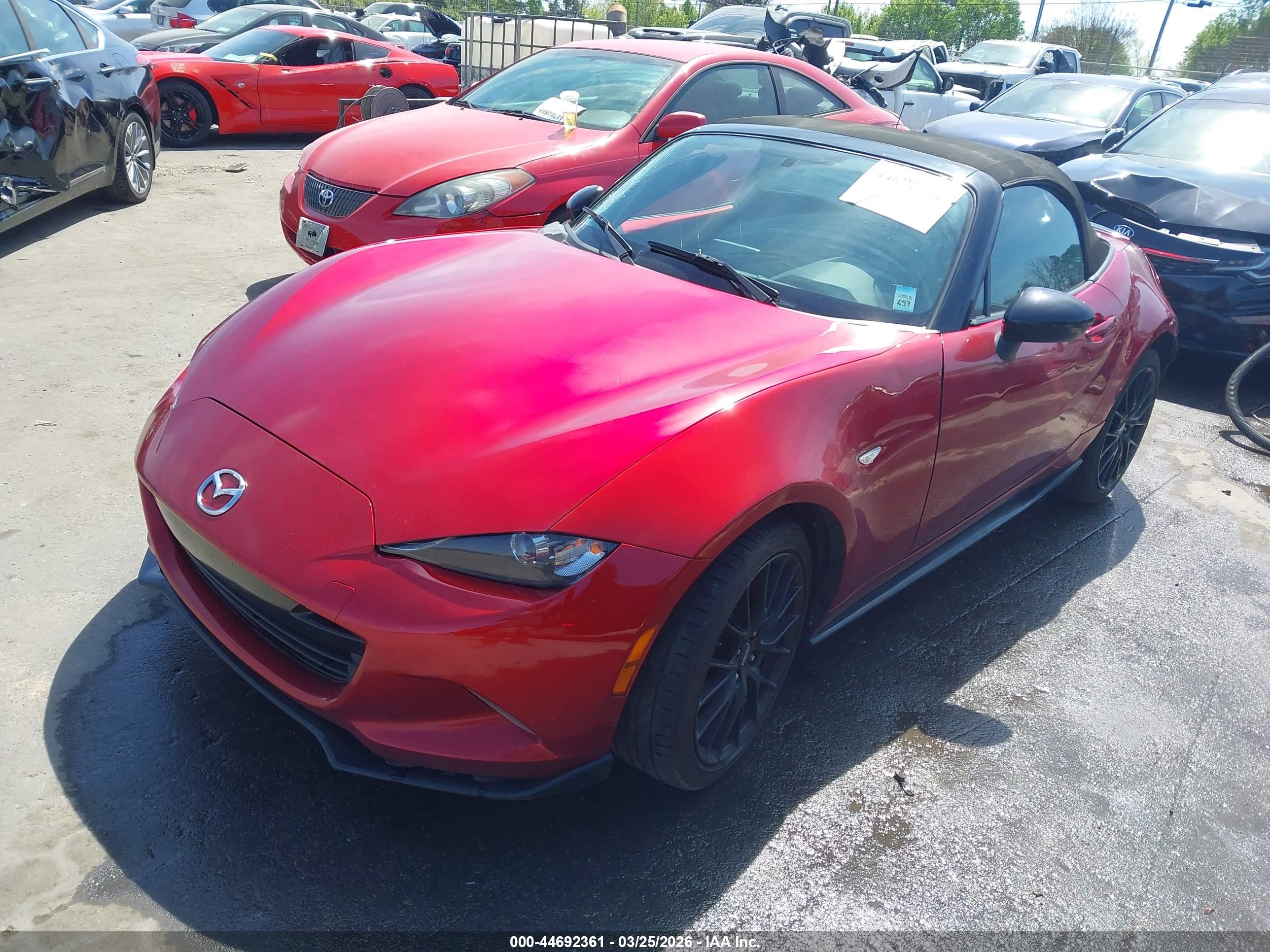 MAZDA MX-5 image 2