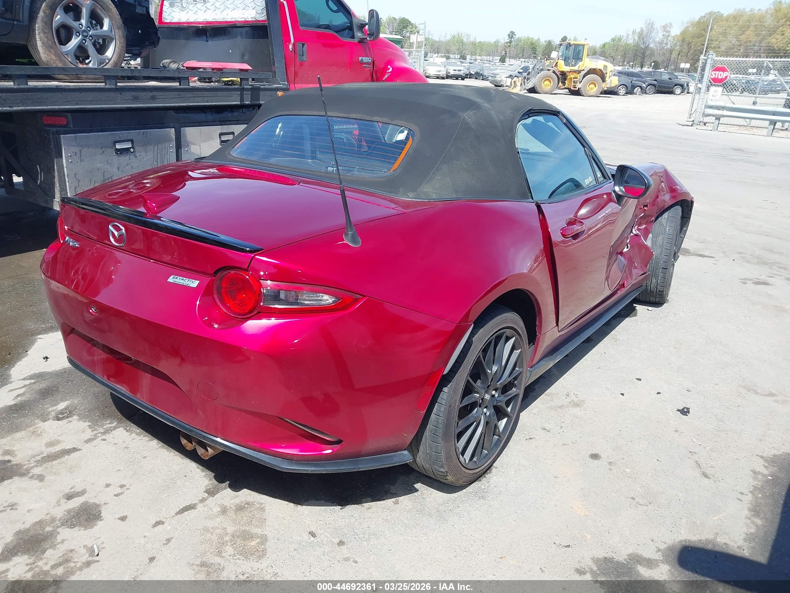 MAZDA MX-5 image 4