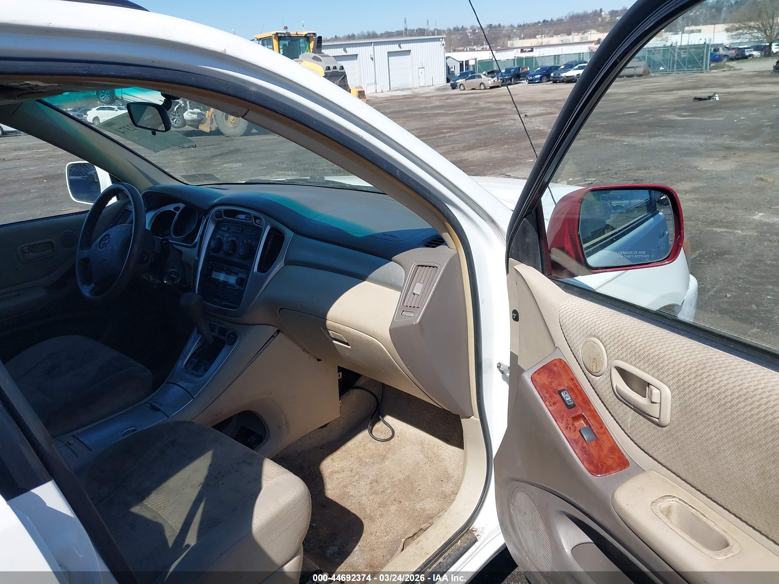 TOYOTA HIGHLANDER image 5