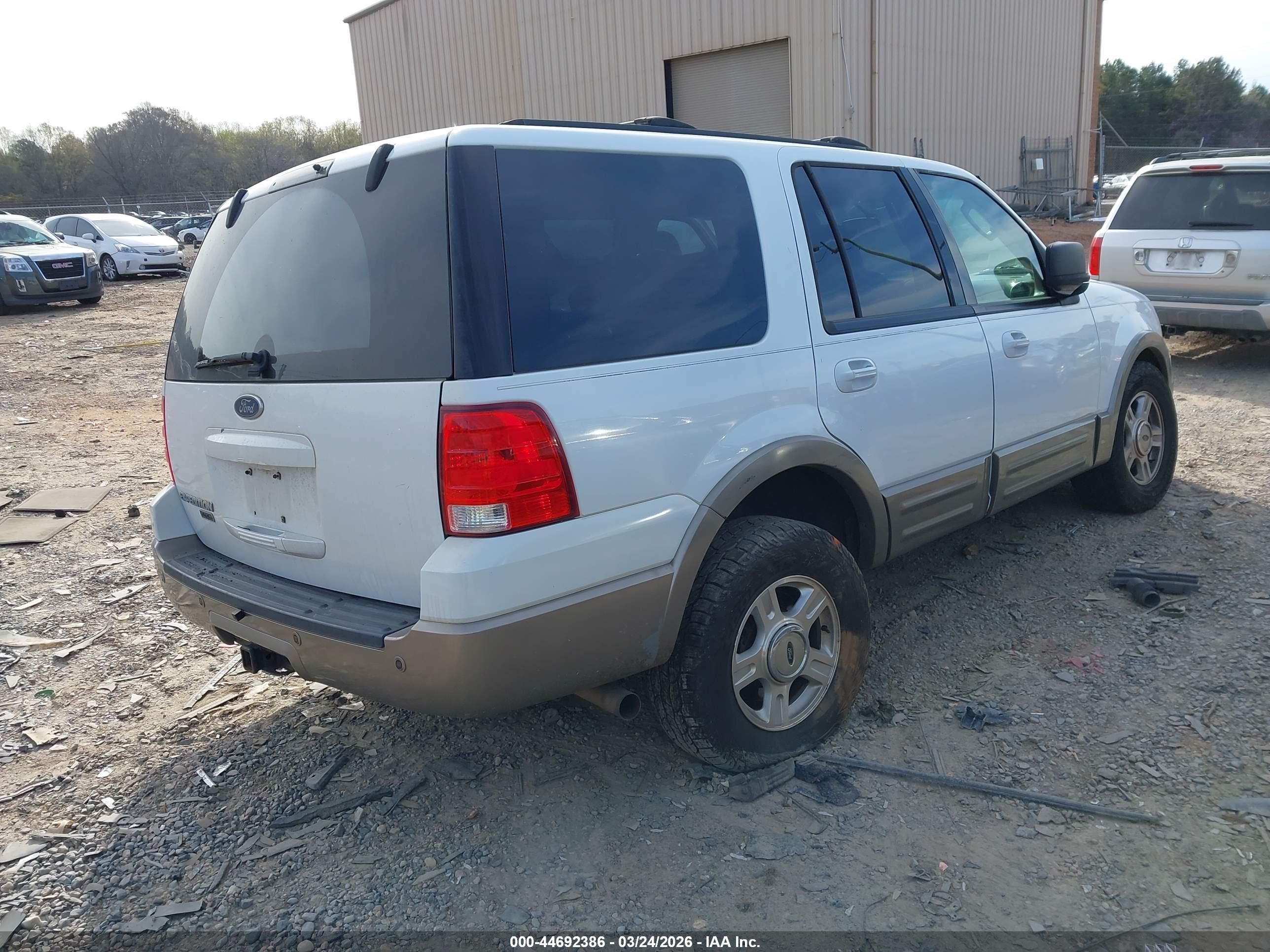 FORD EXPEDITION image 4