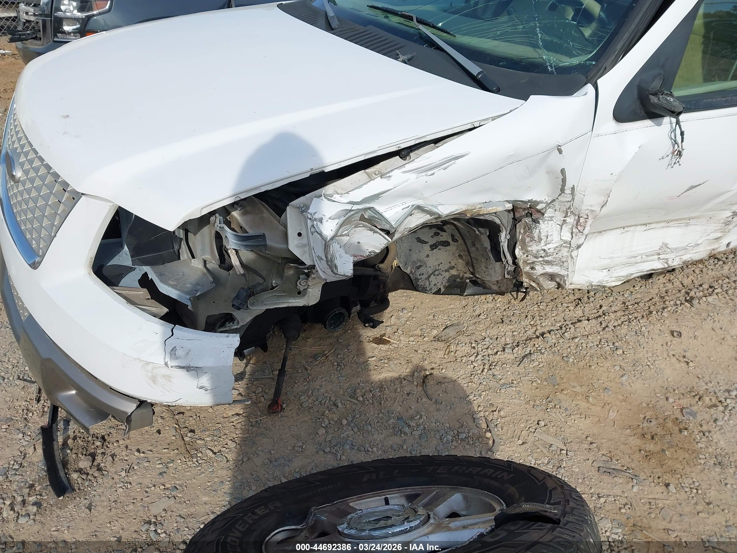 FORD EXPEDITION image 6