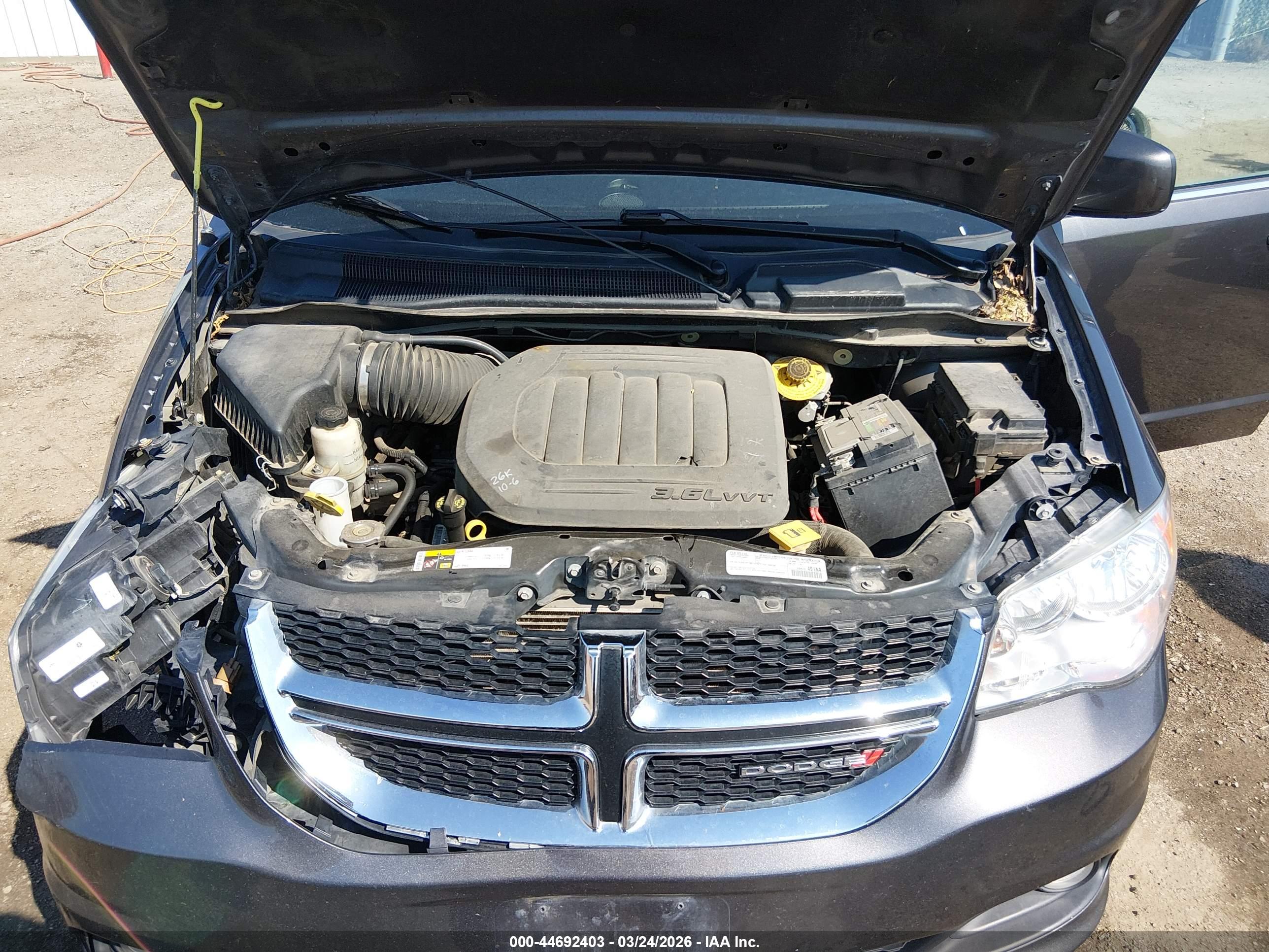DODGE GRAND image 10
