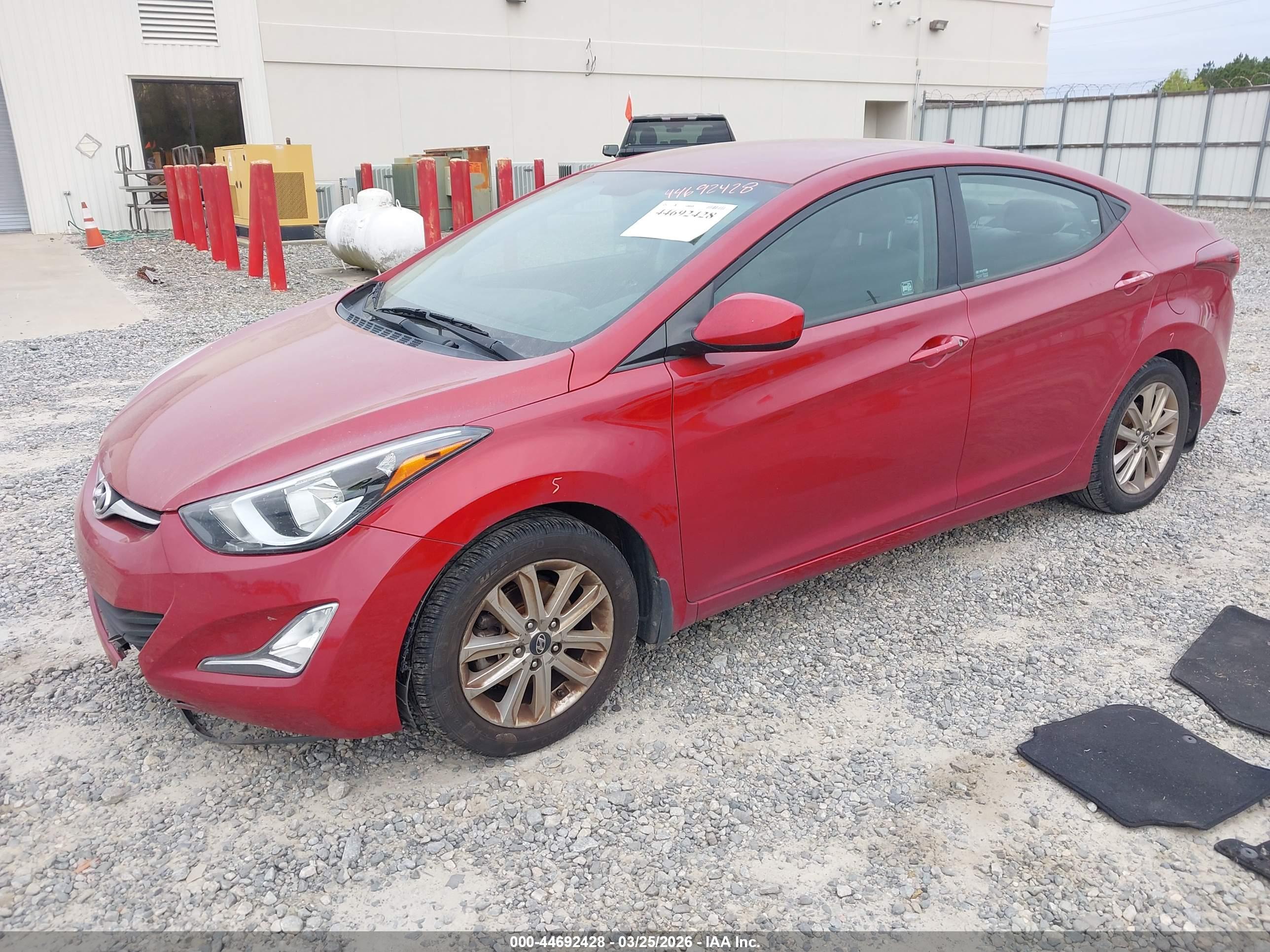 HYUNDAI ELANTRA image 2
