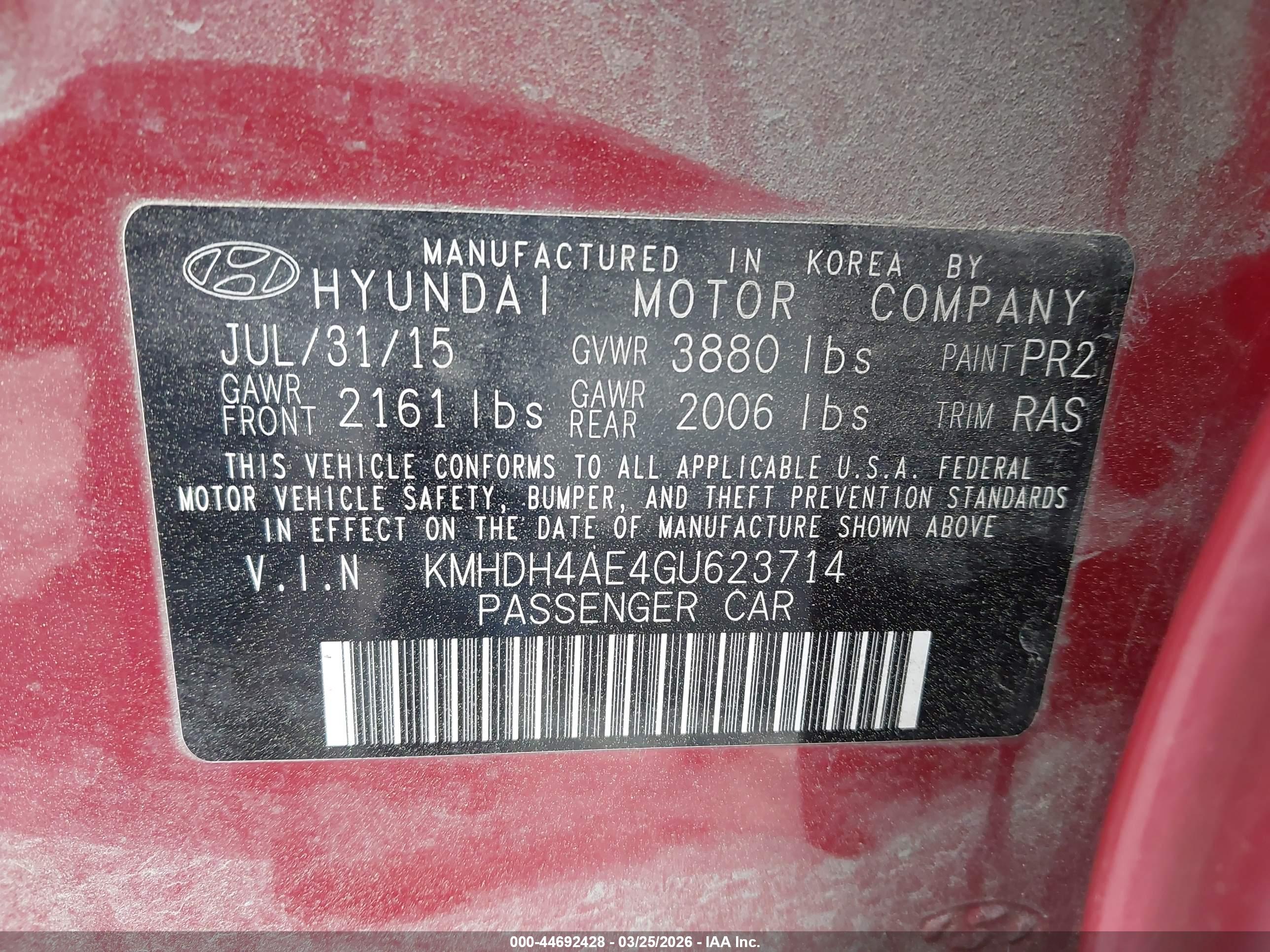HYUNDAI ELANTRA image 9