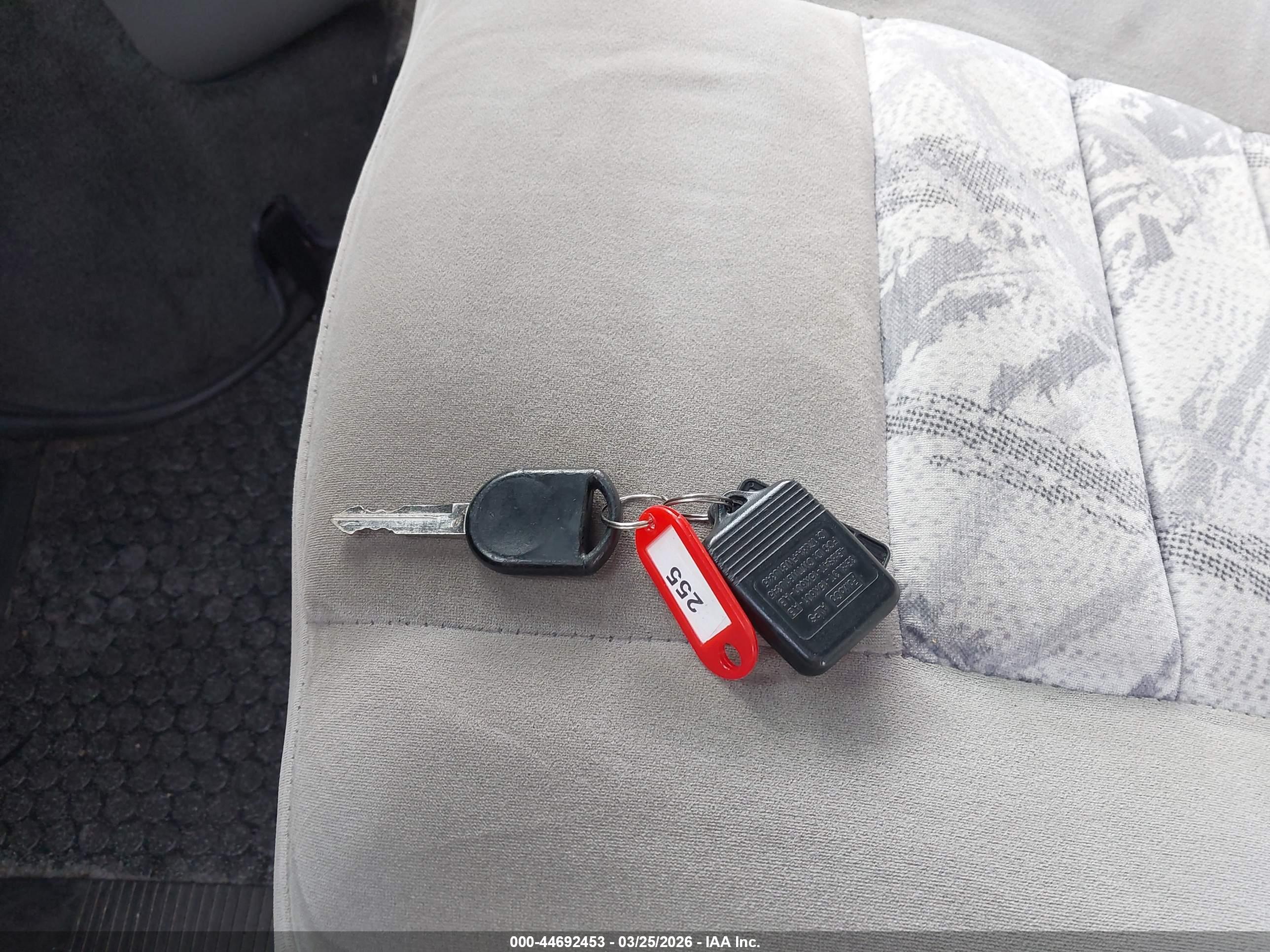 FORD E-150 image 11
