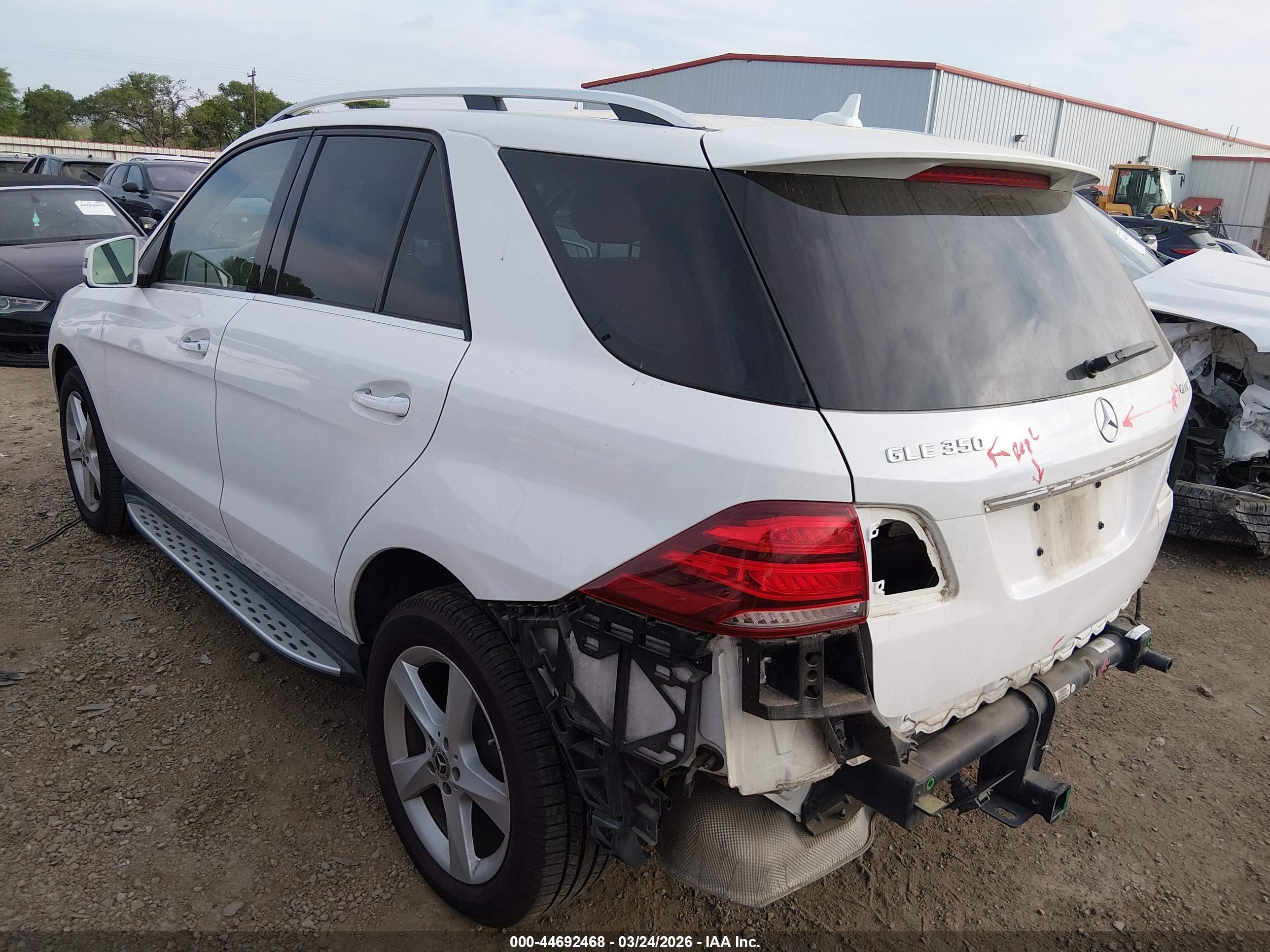 MERCEDES-BENZ GLE image 3