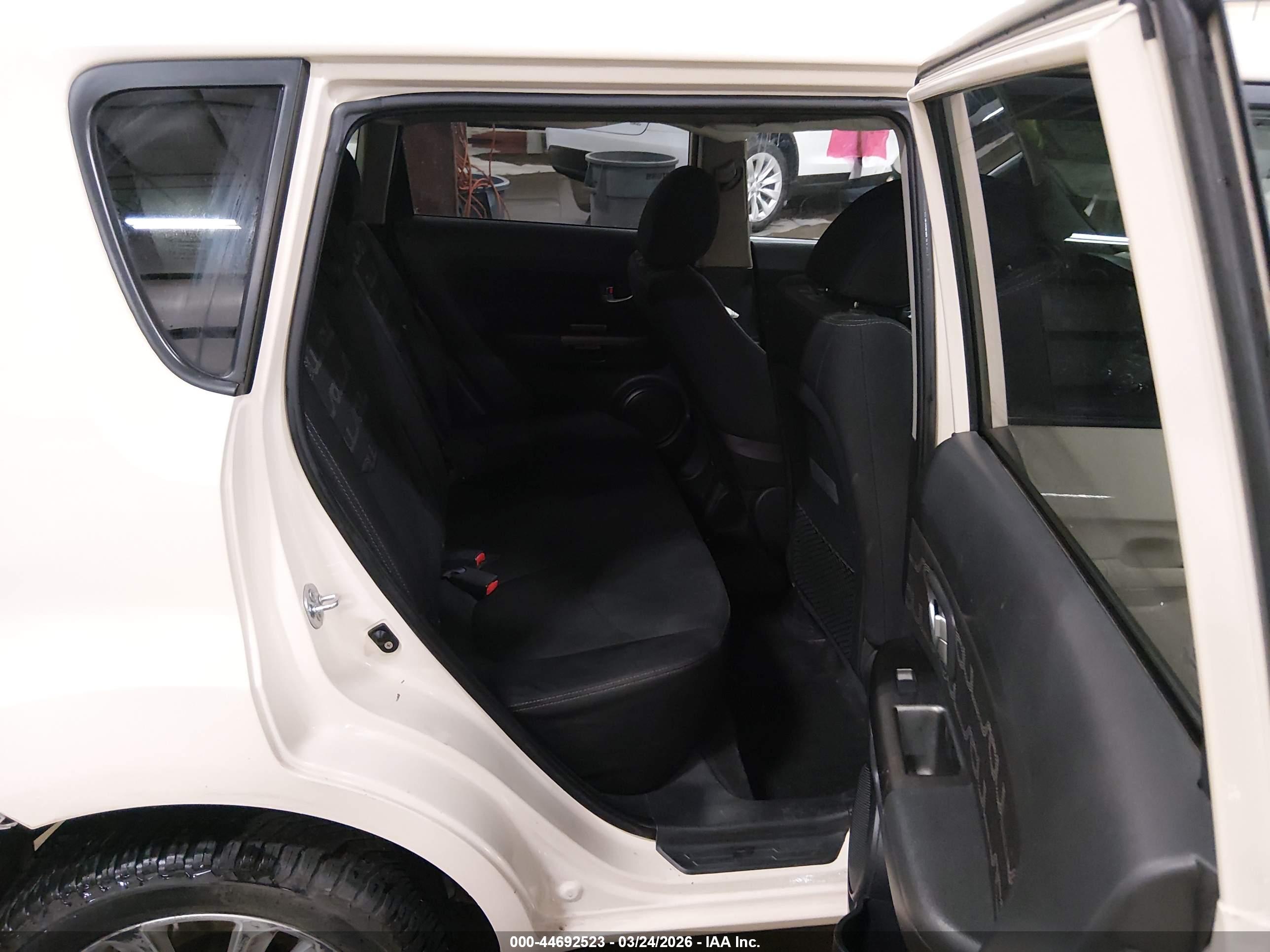 KIA SOUL image 8