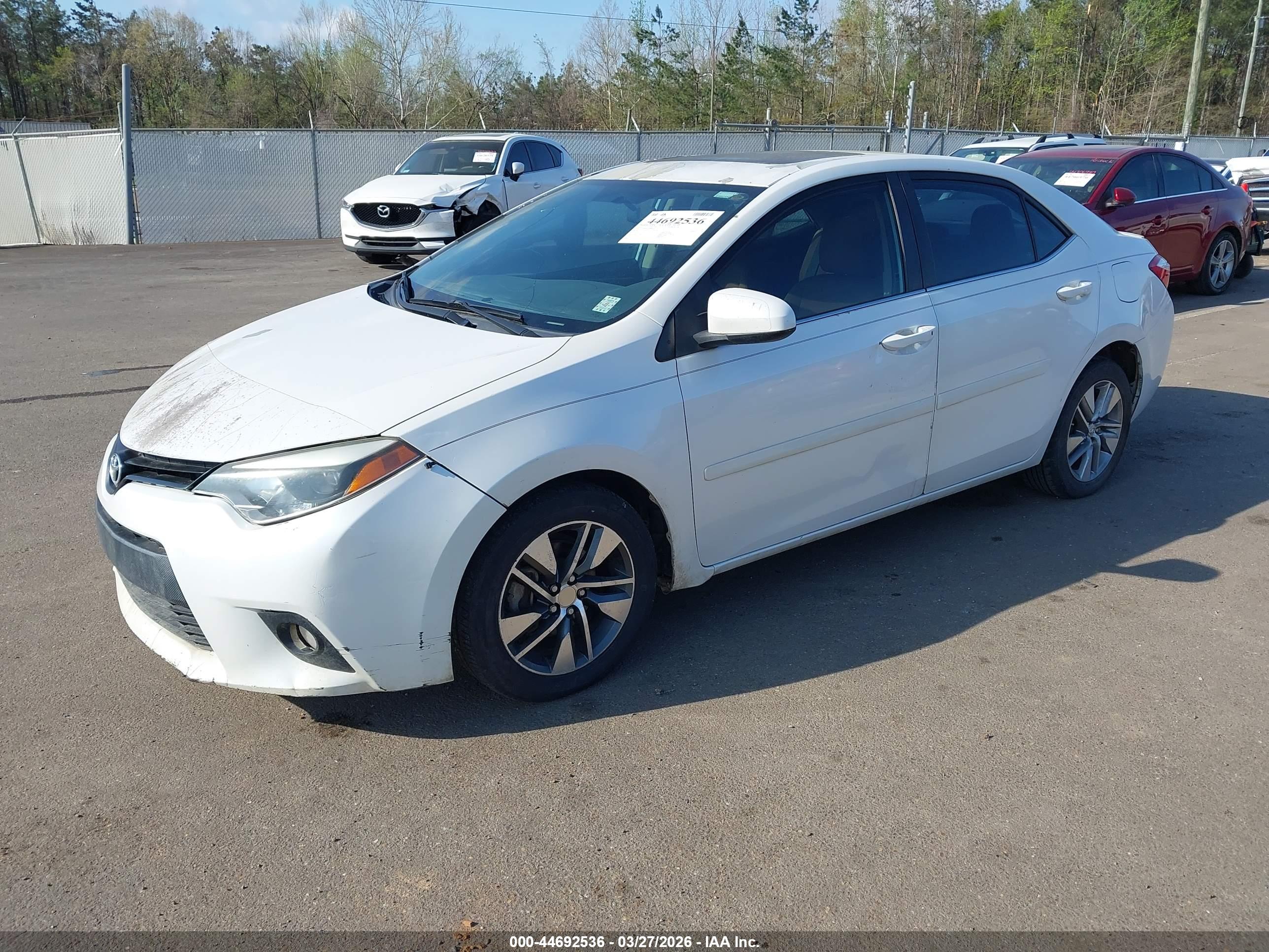 TOYOTA COROLLA image 2