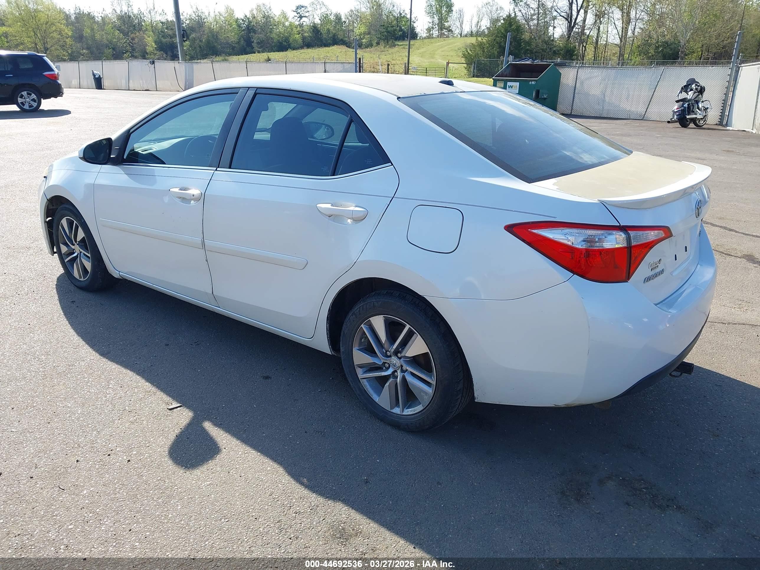 TOYOTA COROLLA image 3