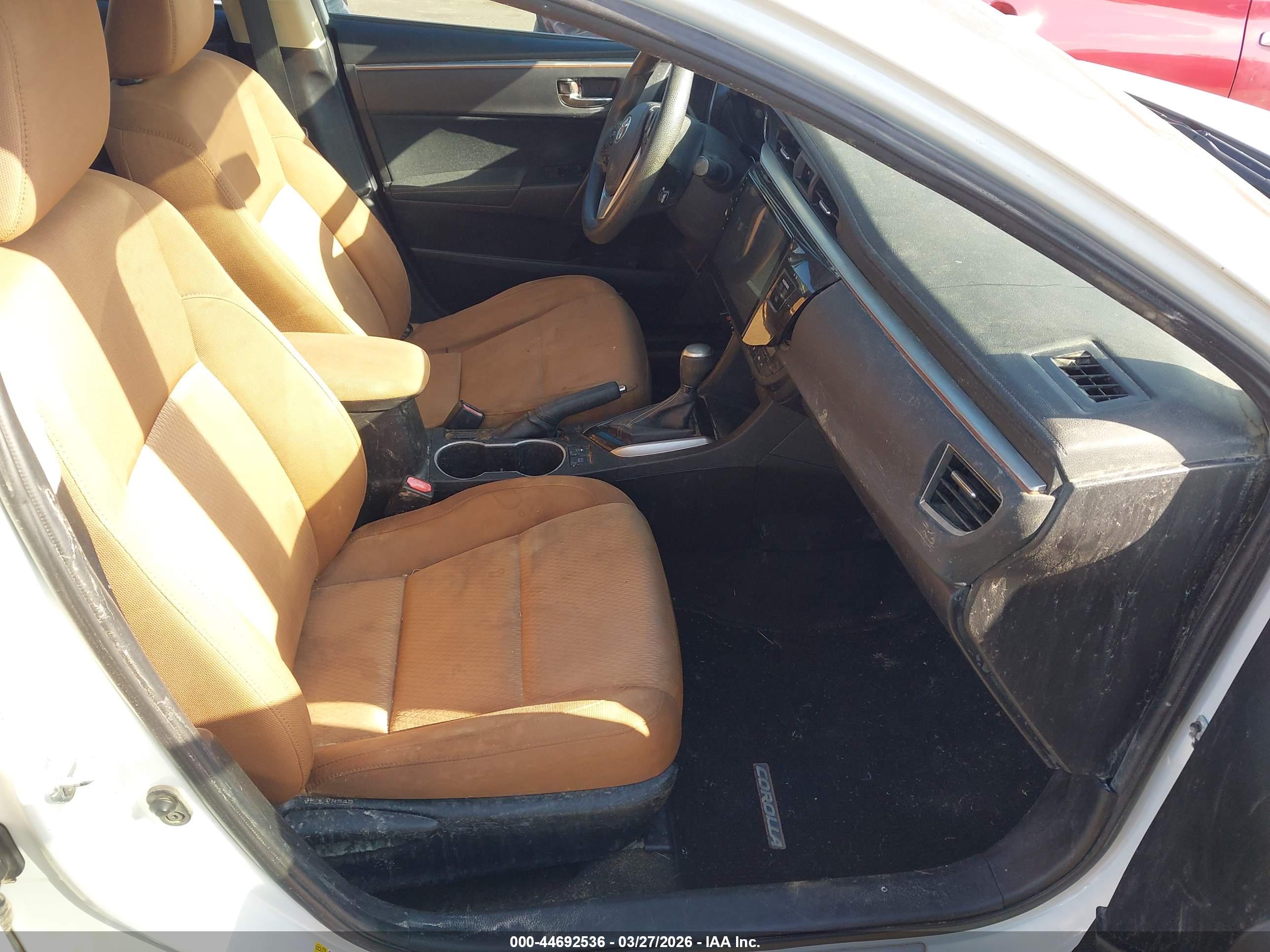 TOYOTA COROLLA image 5