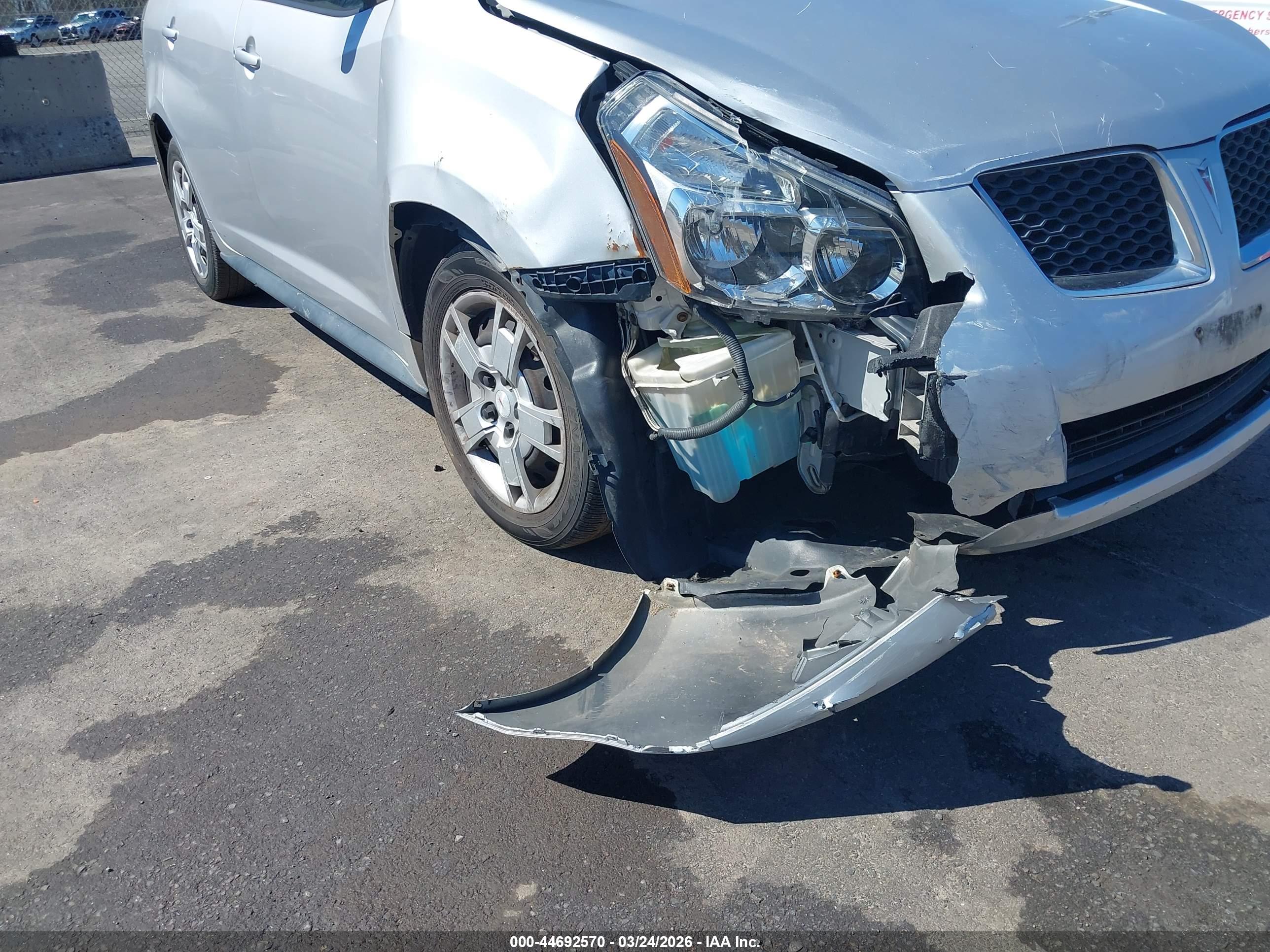 PONTIAC VIBE image 6