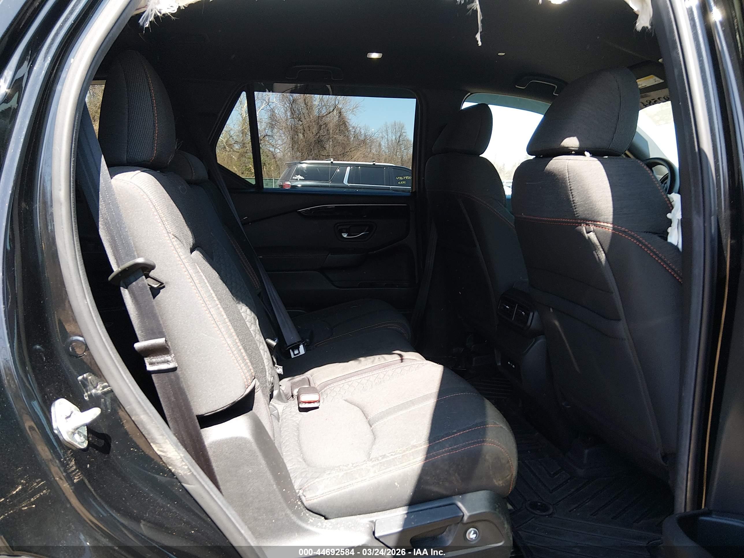 HONDA PILOT image 8