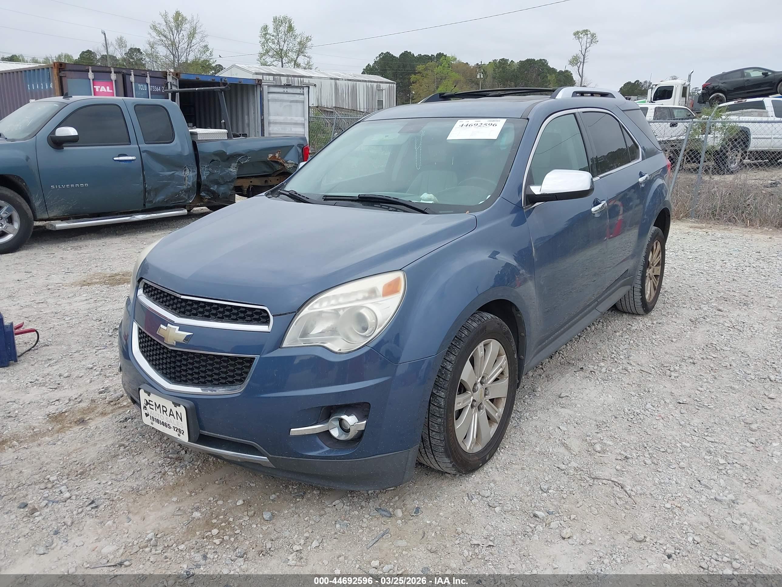 CHEVROLET EQUINOX image 2