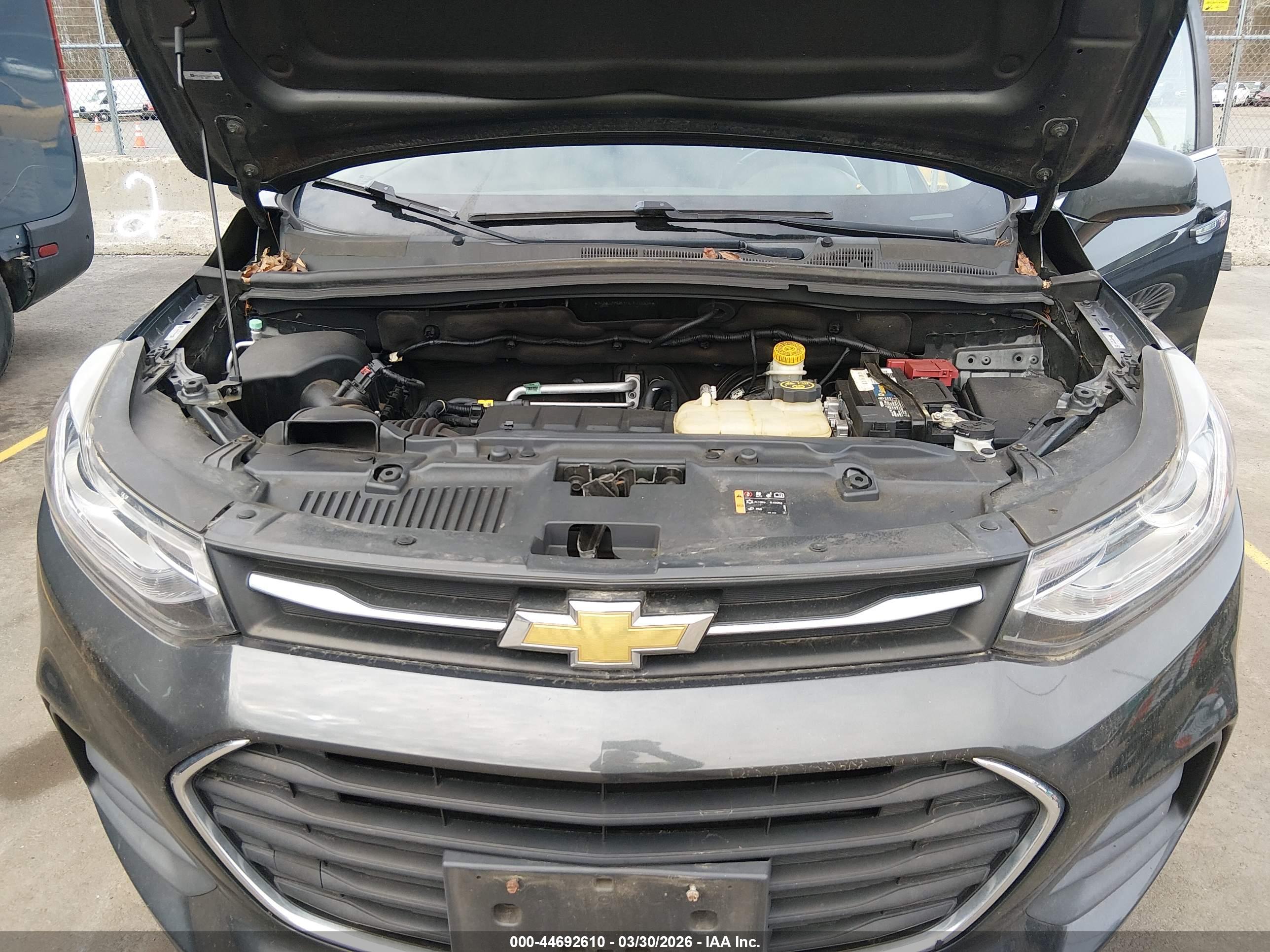 CHEVROLET TRAX image 10