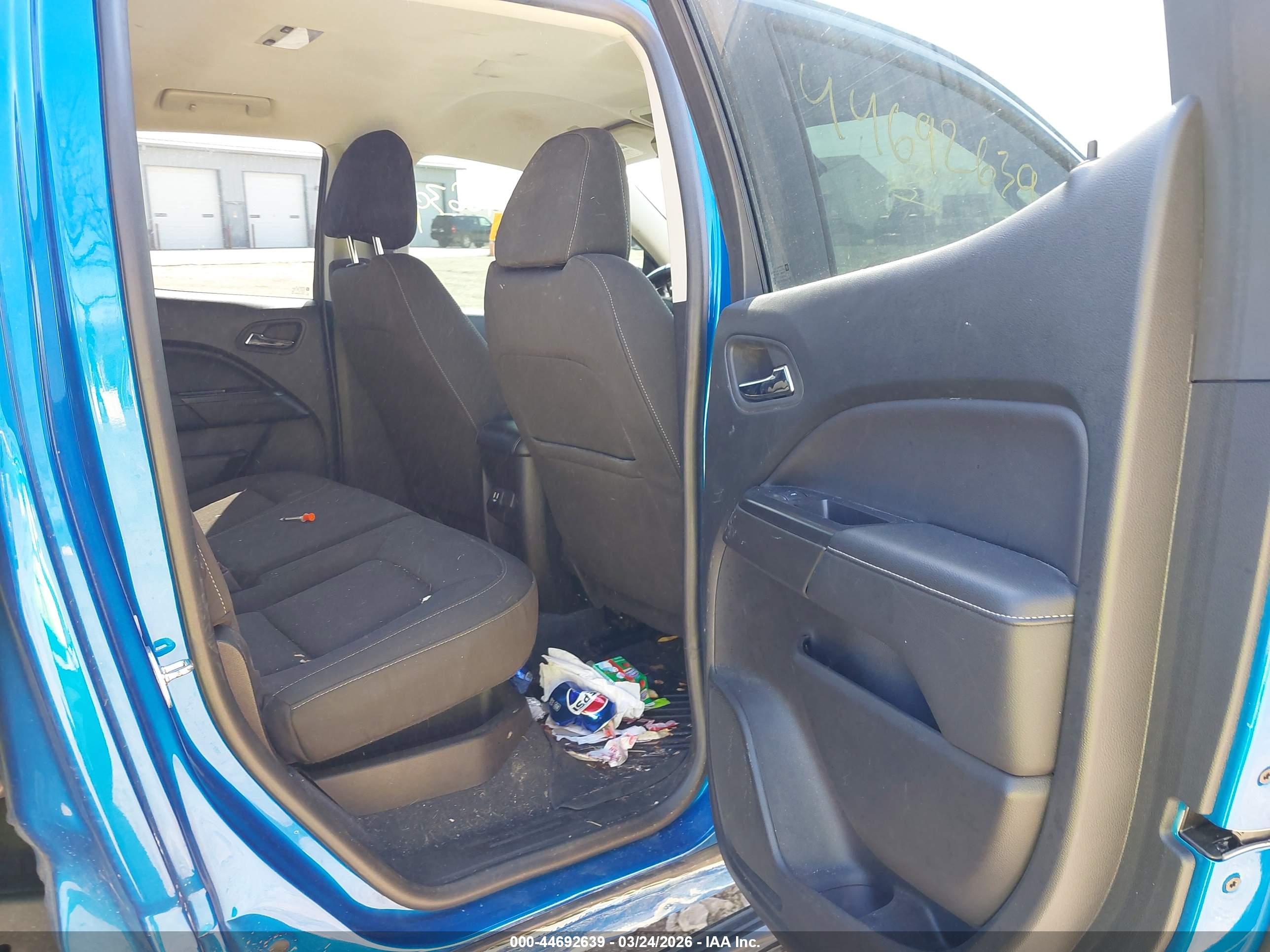 GMC CANYON image 8