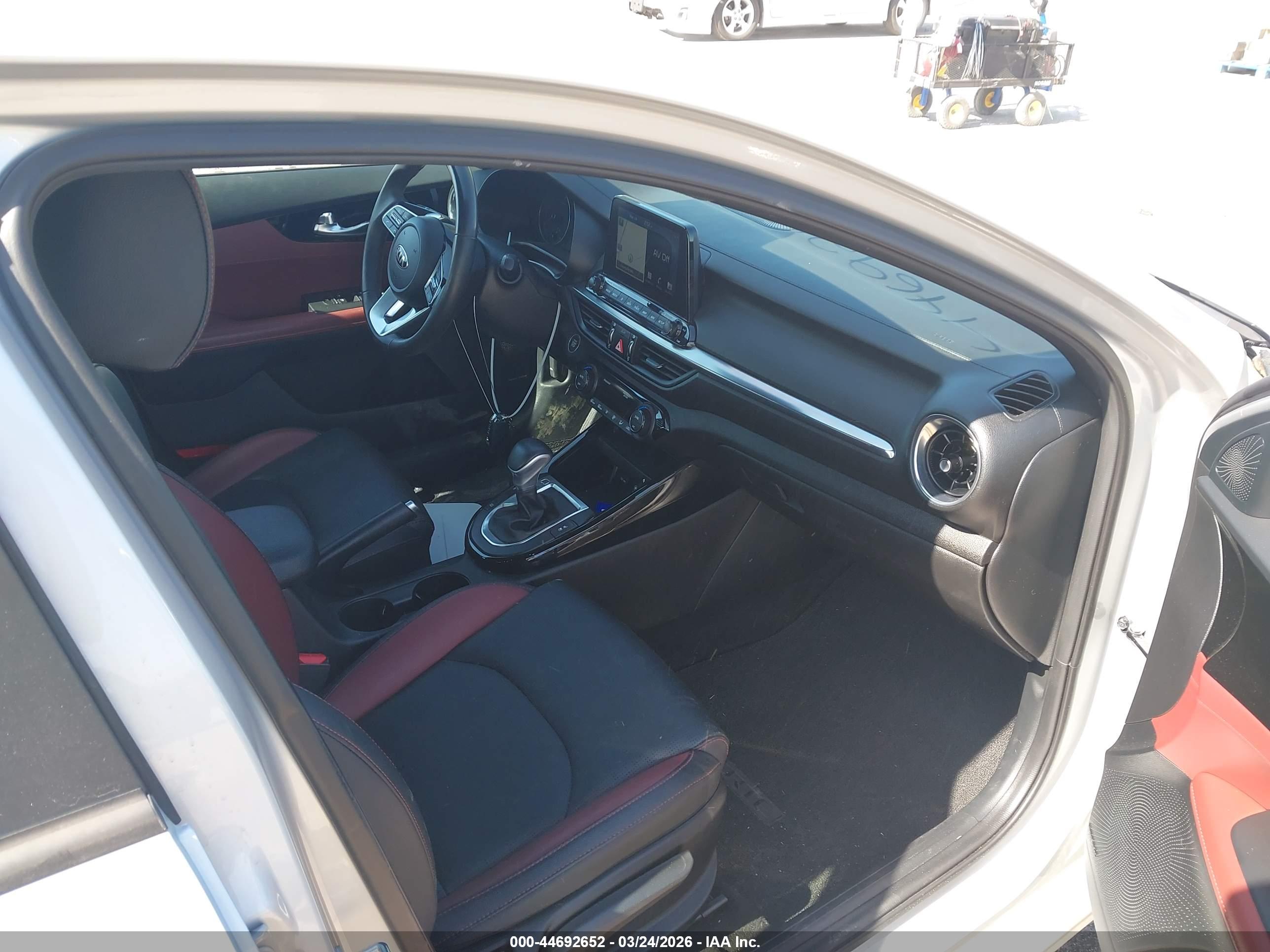 KIA FORTE image 5