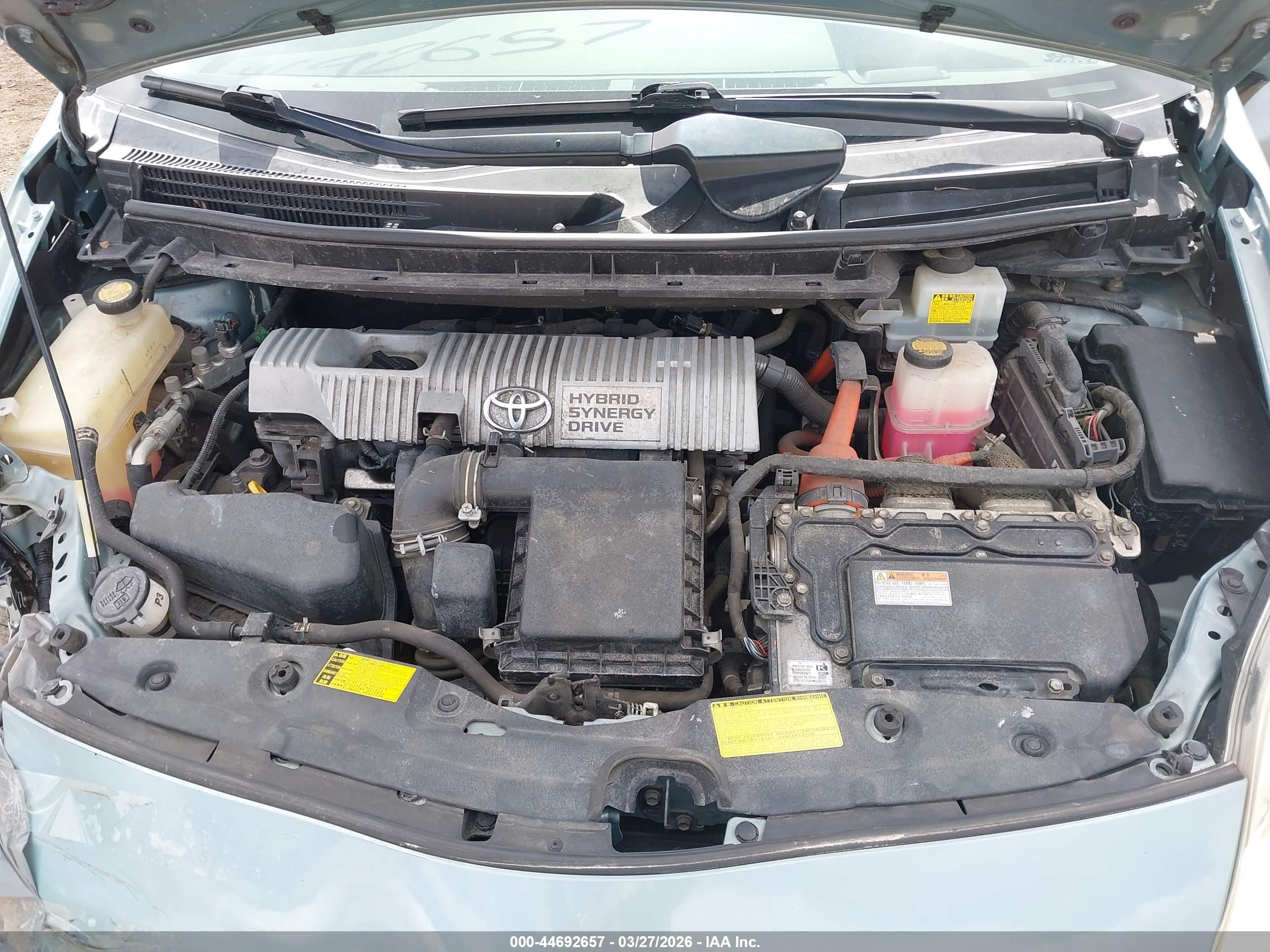 TOYOTA PRIUS image 10