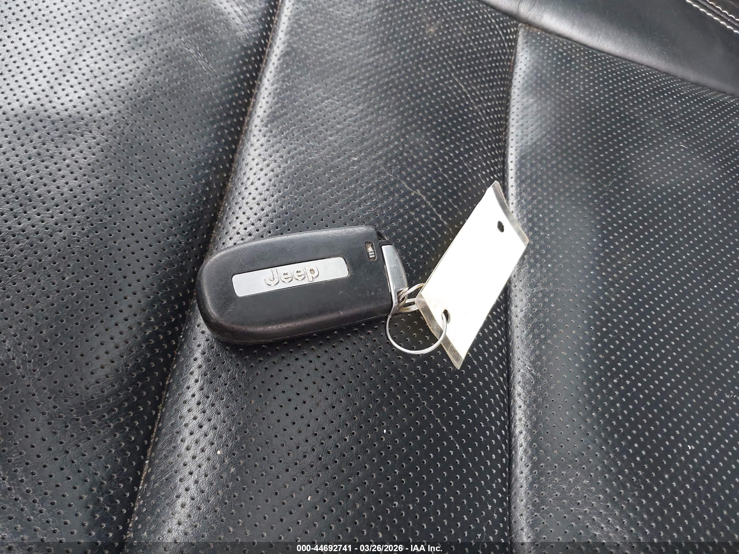 JEEP GRAND image 11