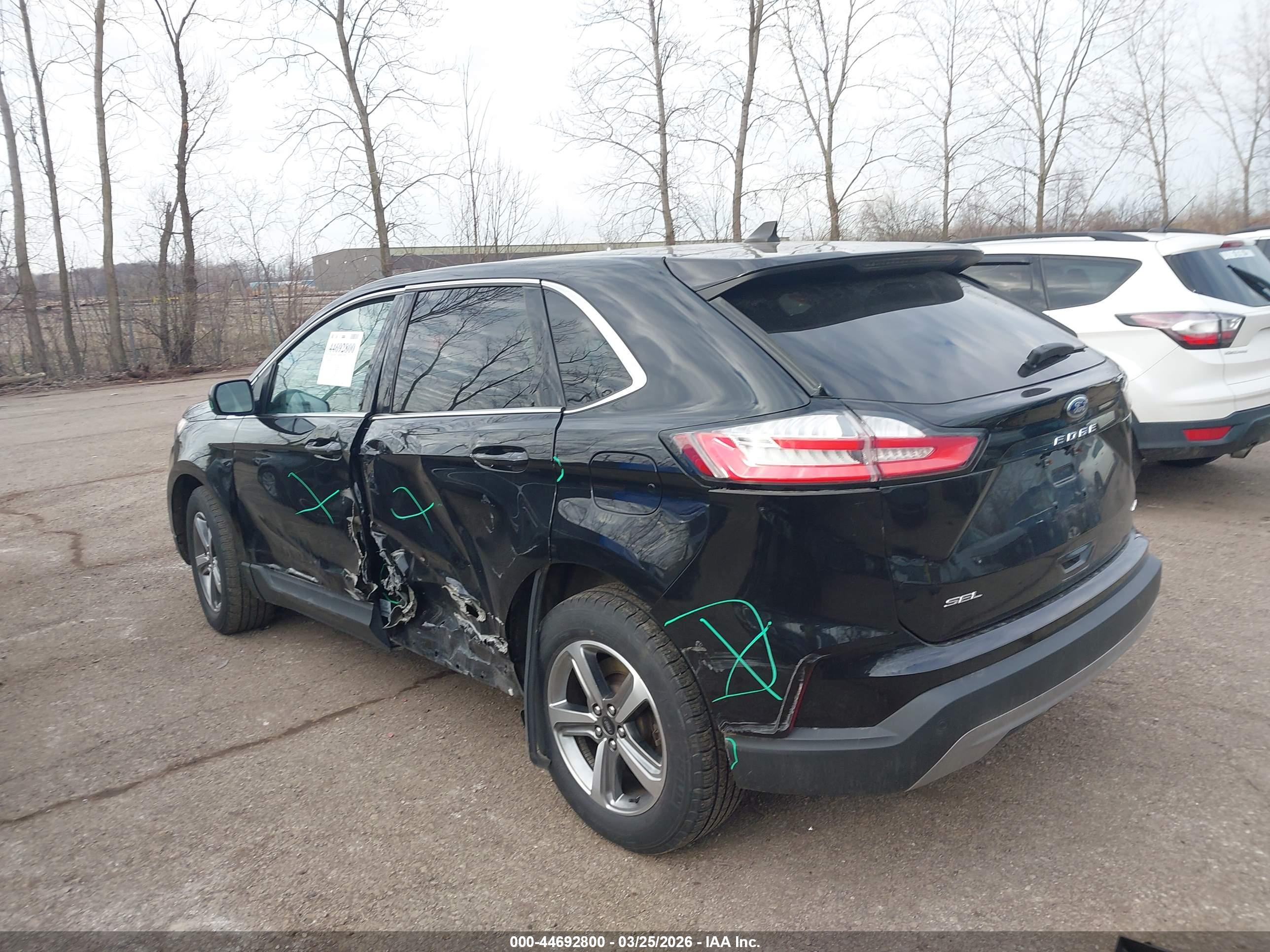 FORD EDGE image 3