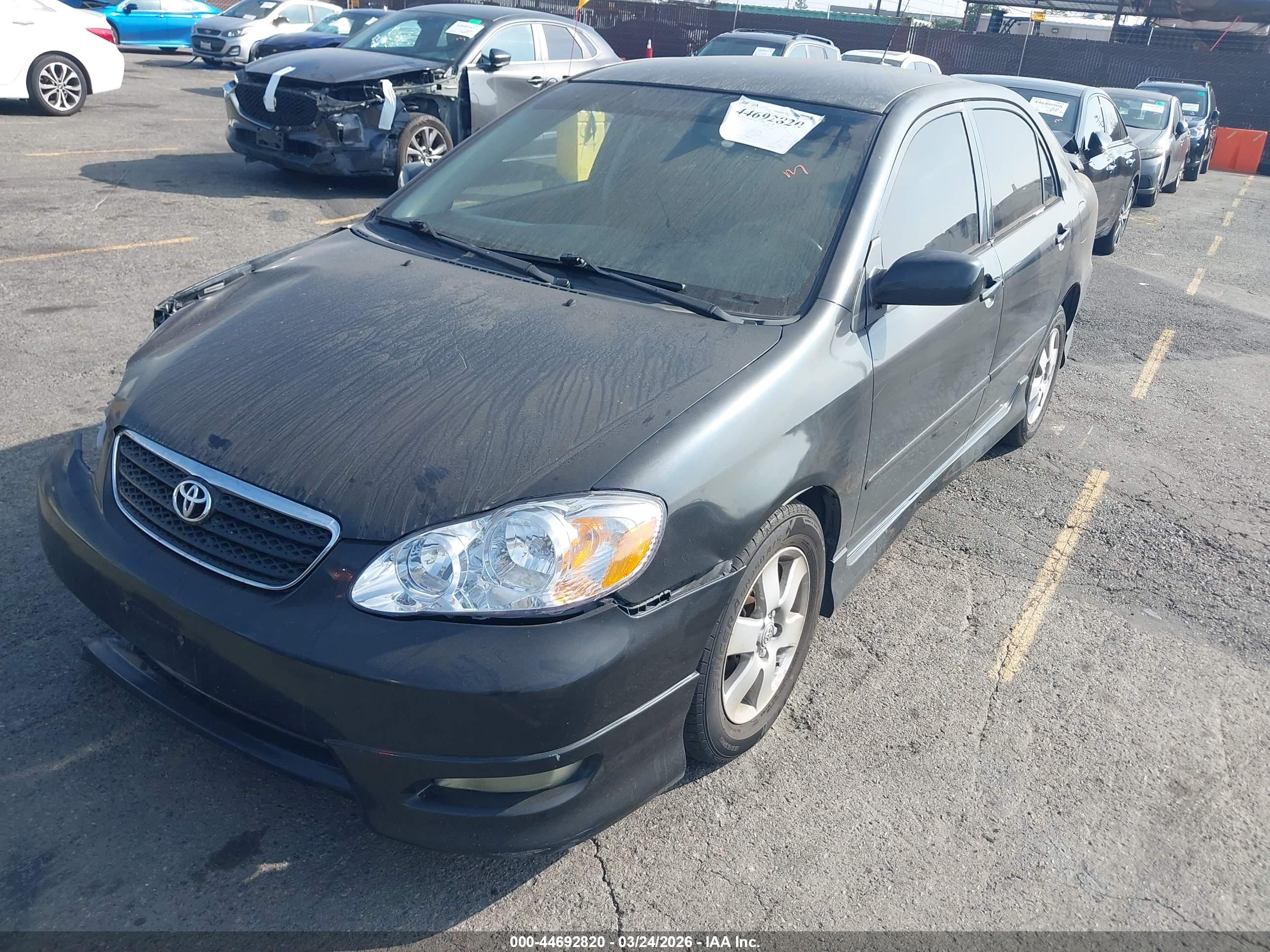 TOYOTA COROLLA image 2