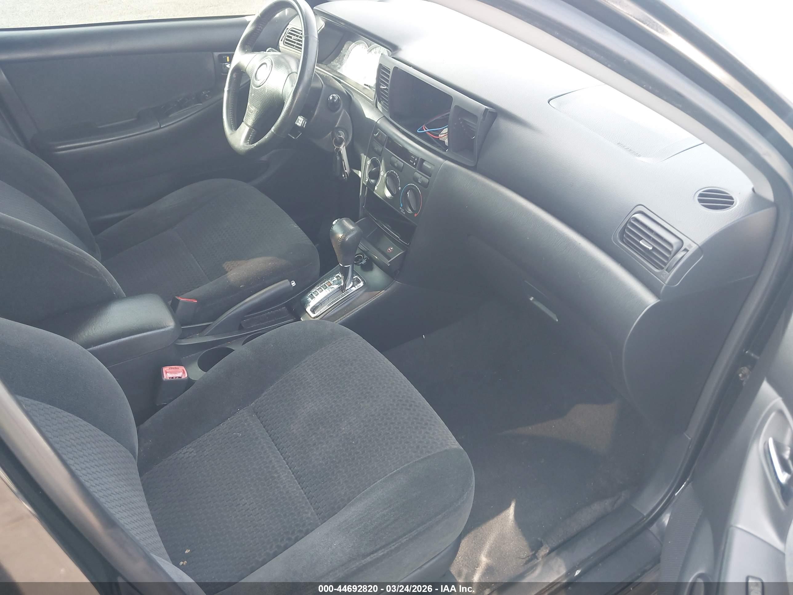 TOYOTA COROLLA image 5
