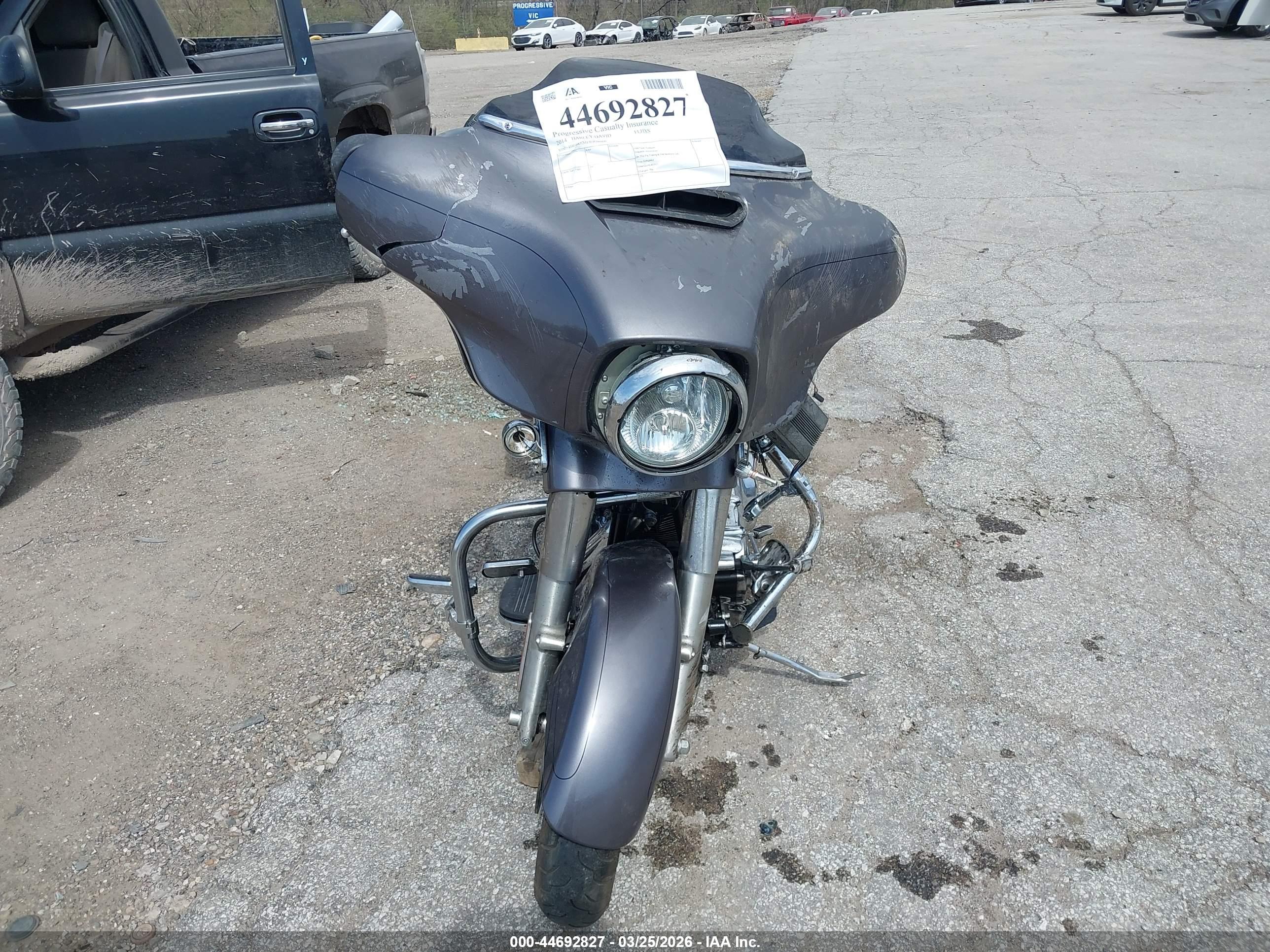 HARLEY-DAVIDSON FLHXS image 5