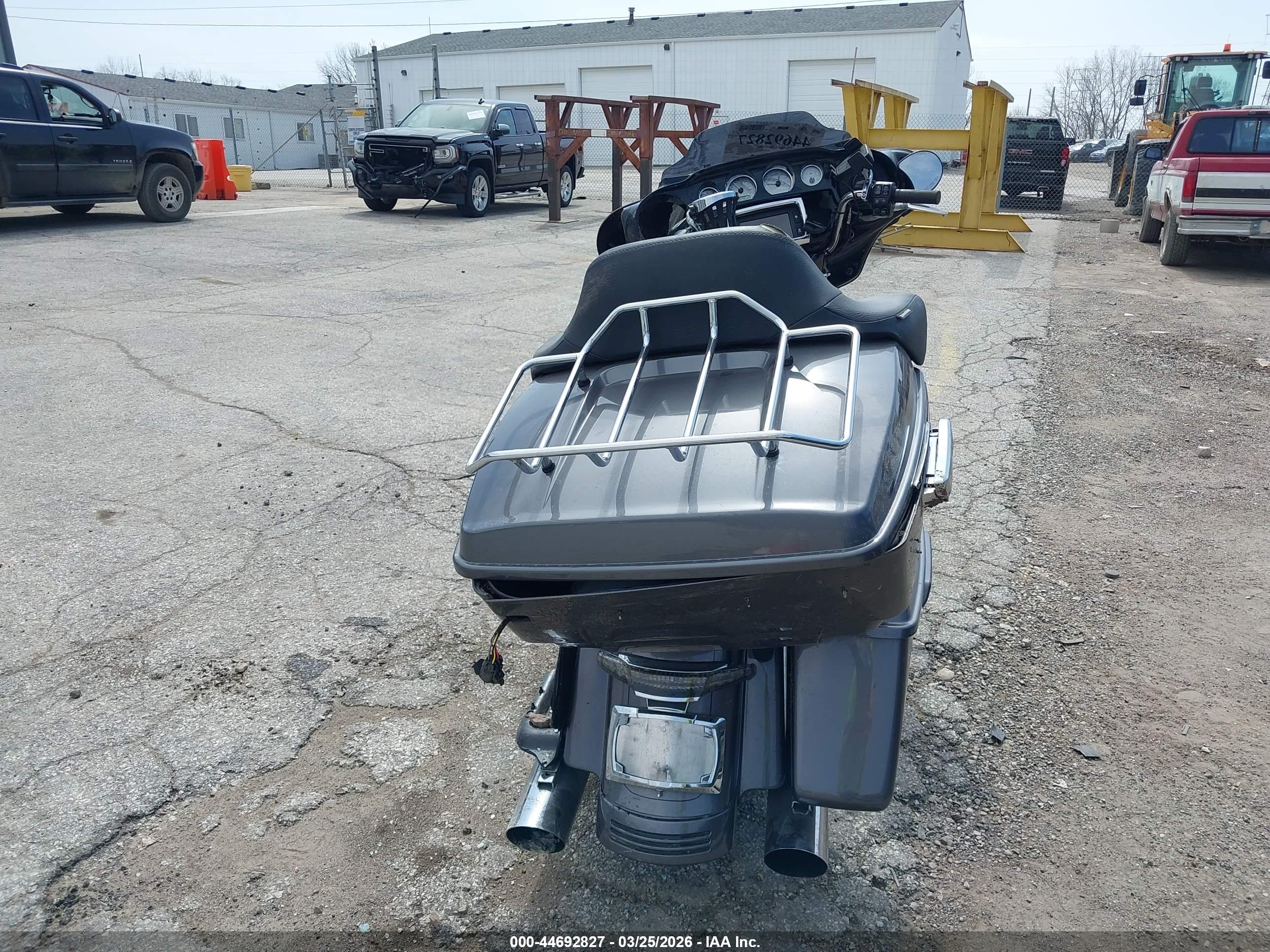 HARLEY-DAVIDSON FLHXS image 6
