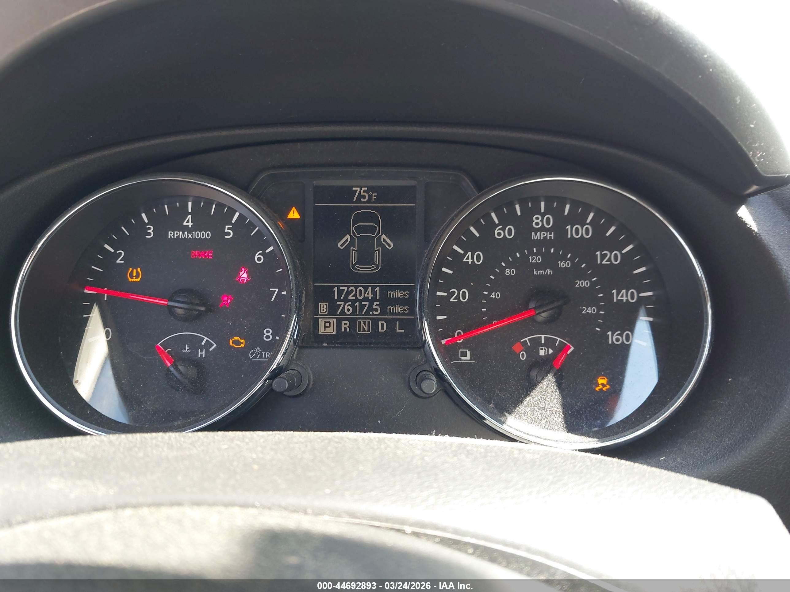 NISSAN ROGUE image 7