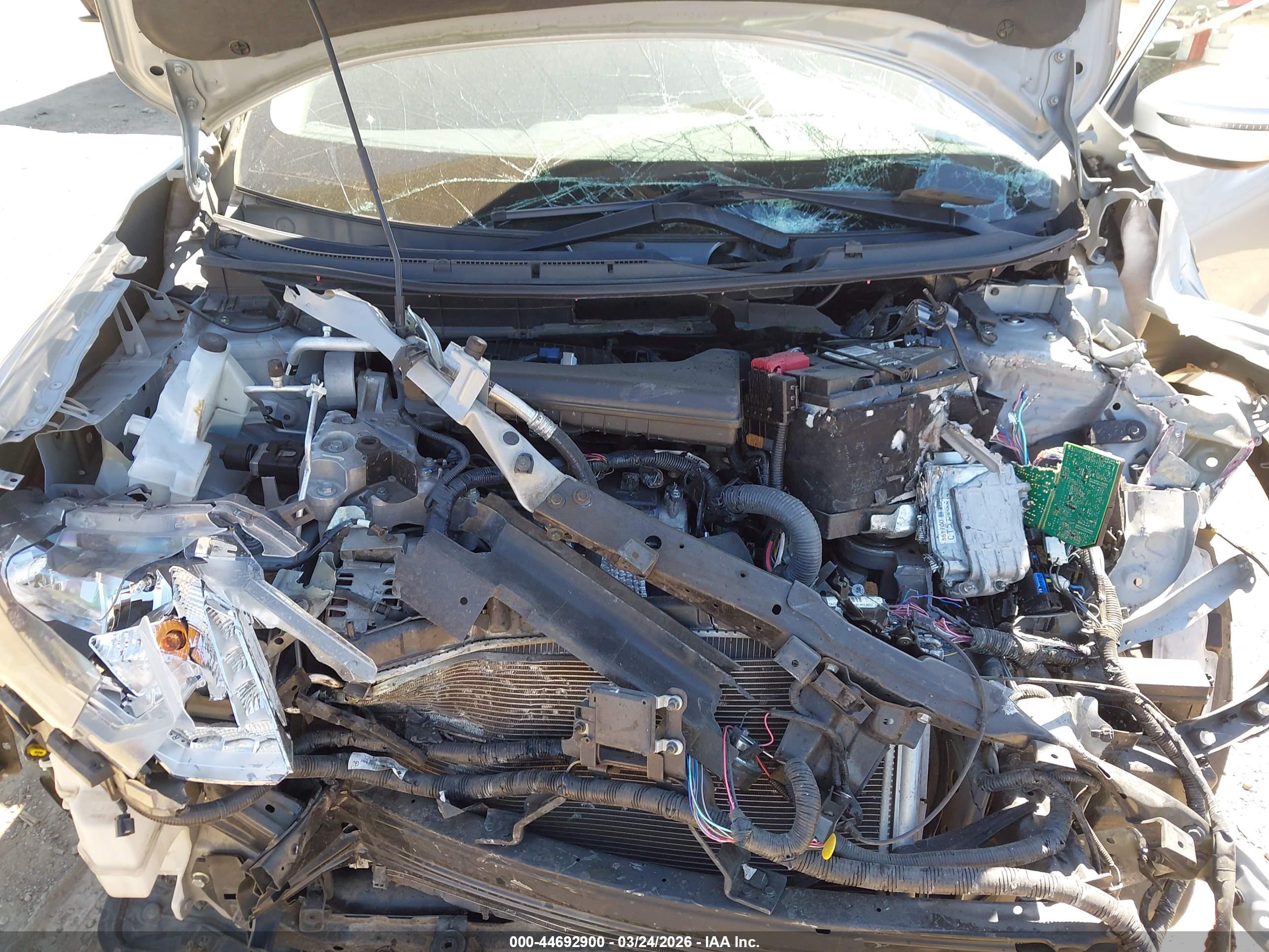 NISSAN ROGUE image 10