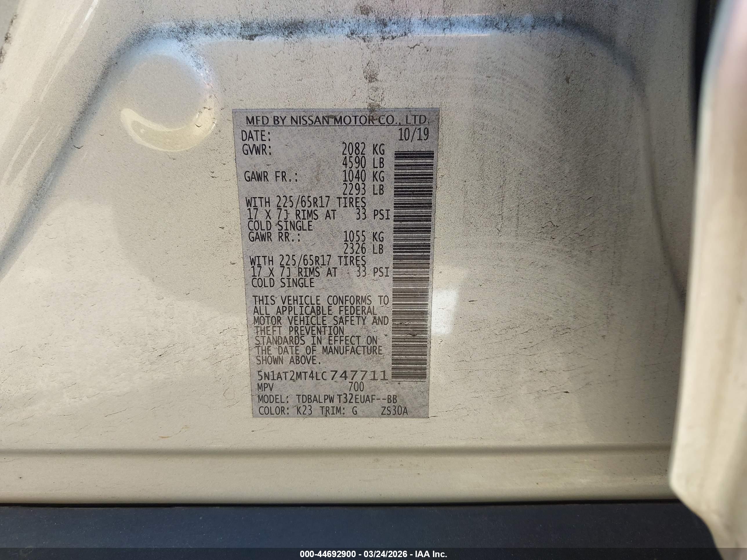 NISSAN ROGUE image 9