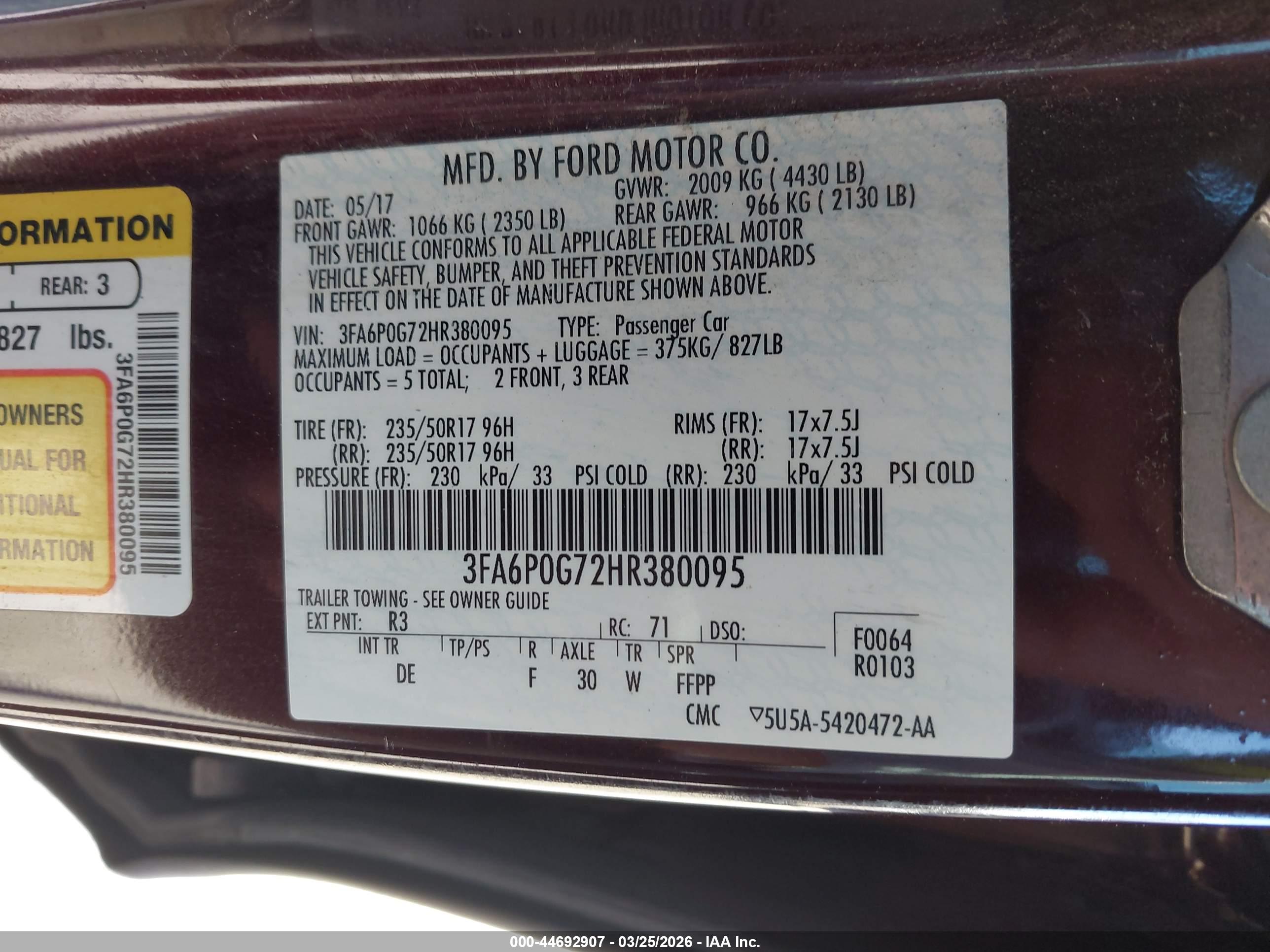 FORD FUSION image 9