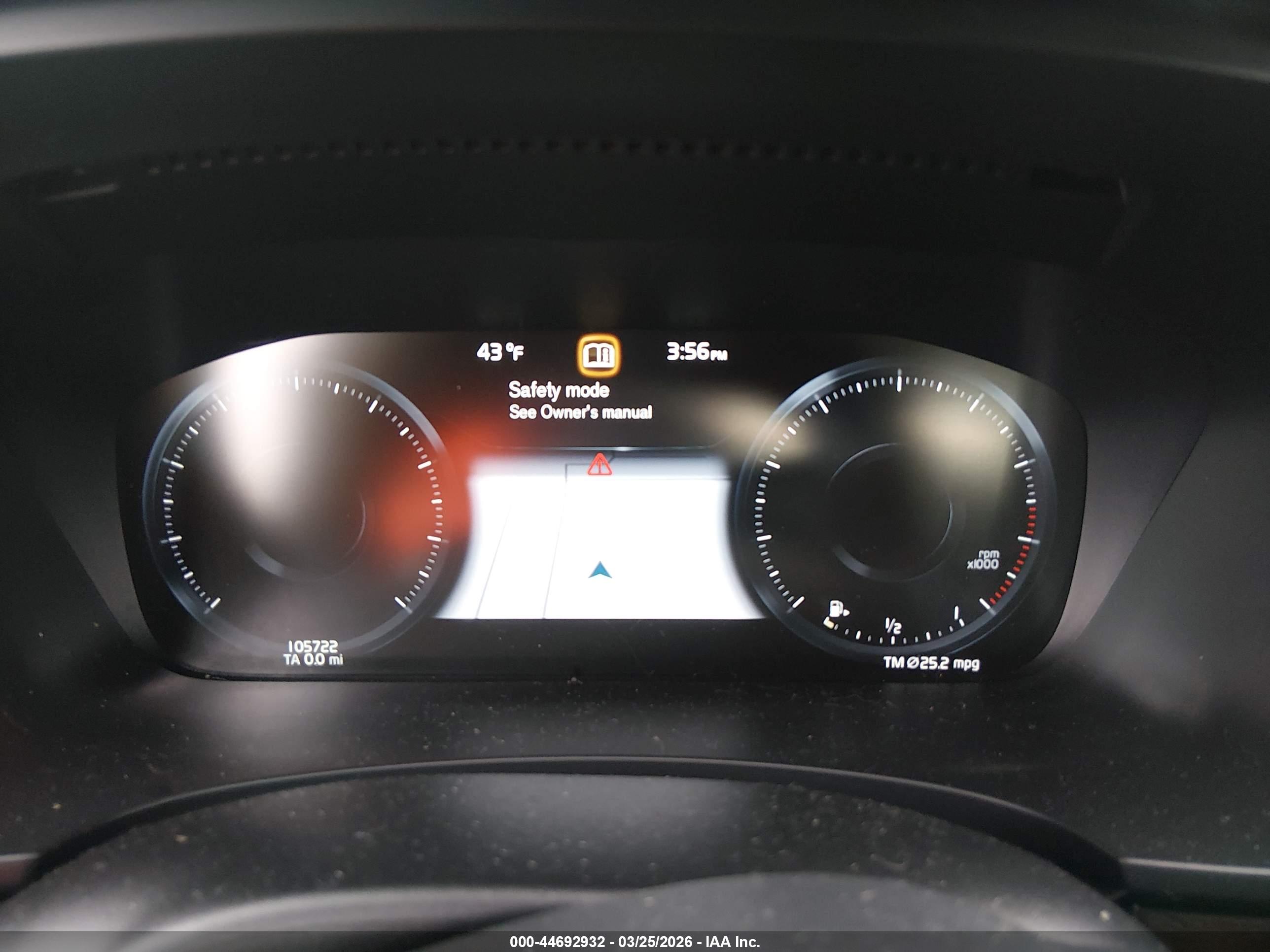 VOLVO S90 image 7