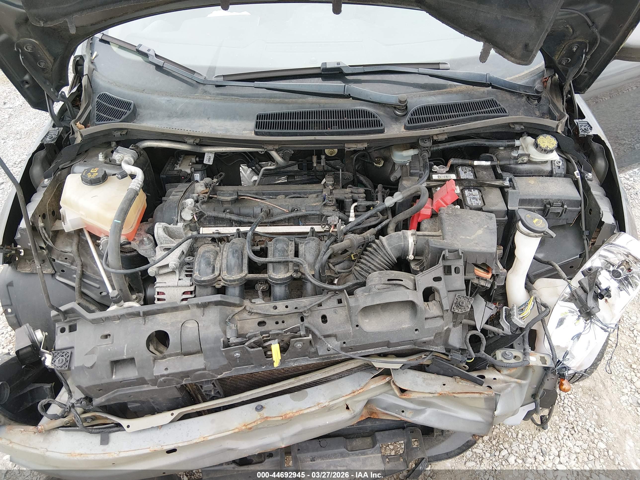 FORD FIESTA image 10