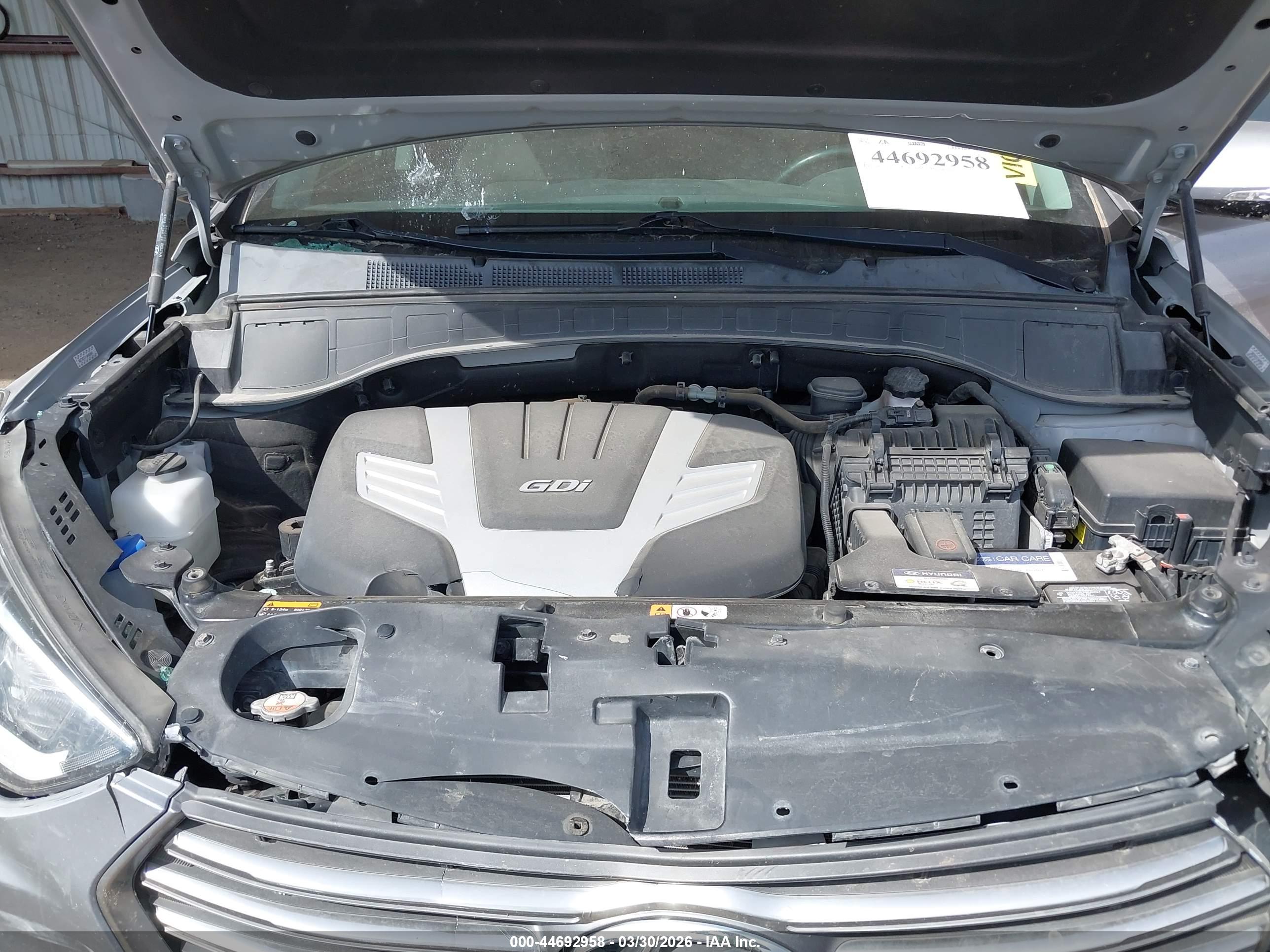 HYUNDAI SANTA image 10
