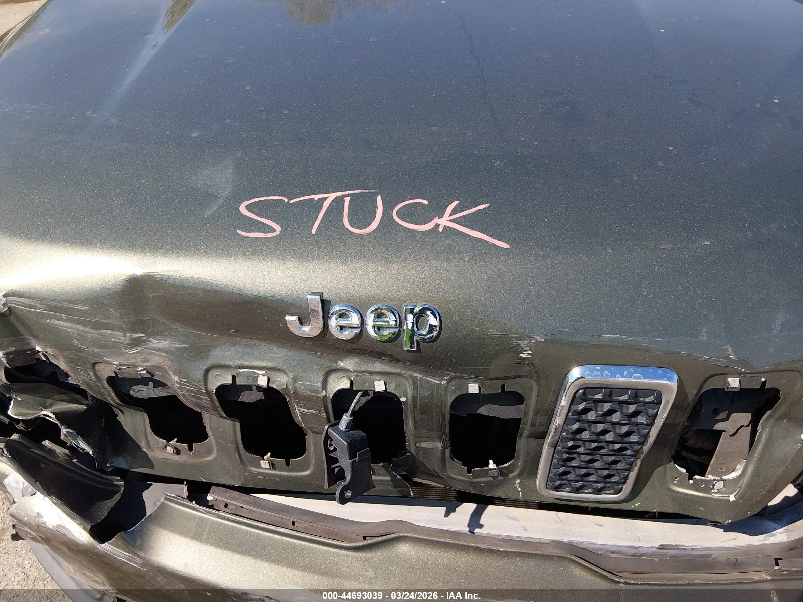 JEEP CHEROKEE image 10