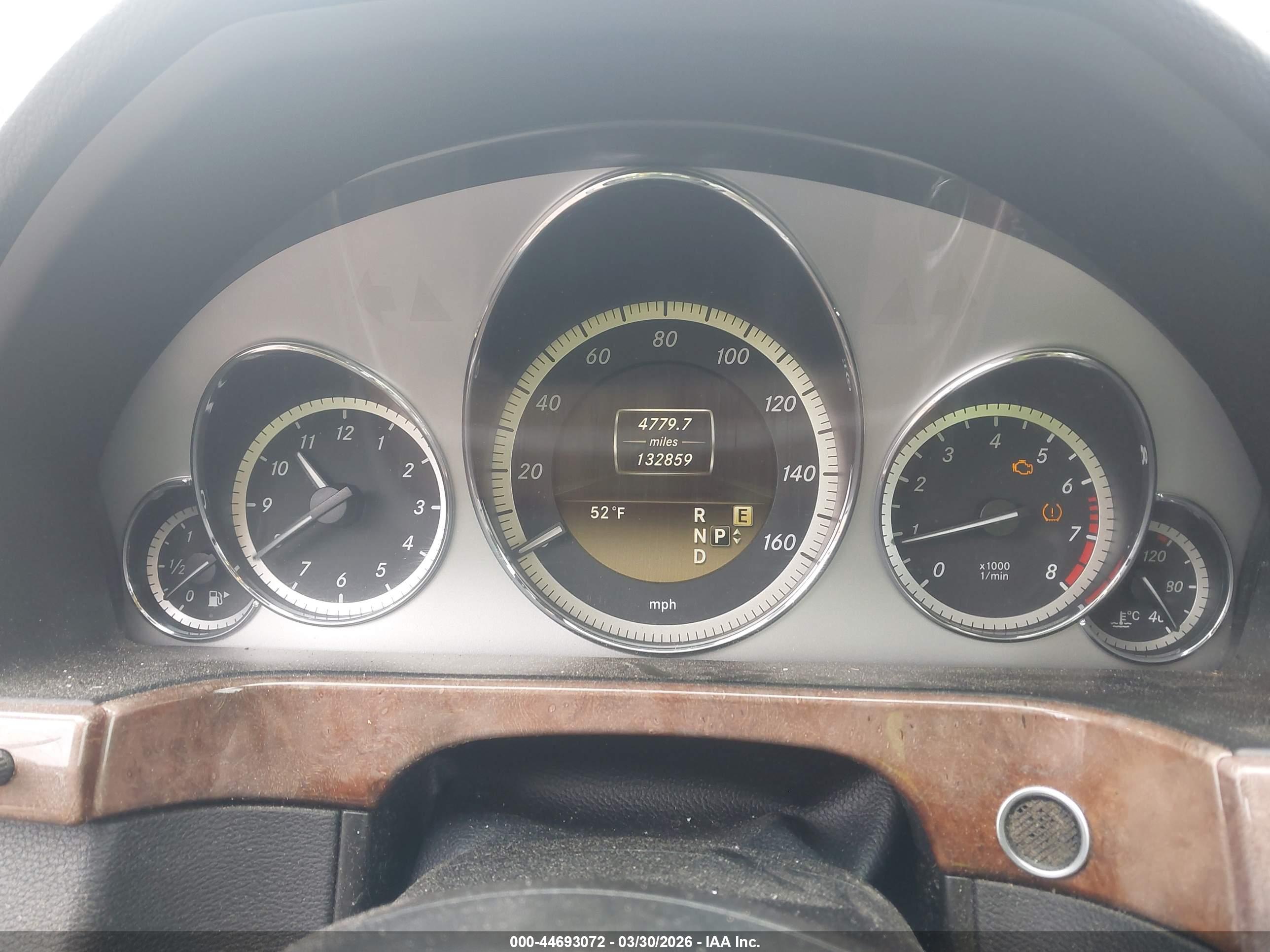 MERCEDES-BENZ E image 7