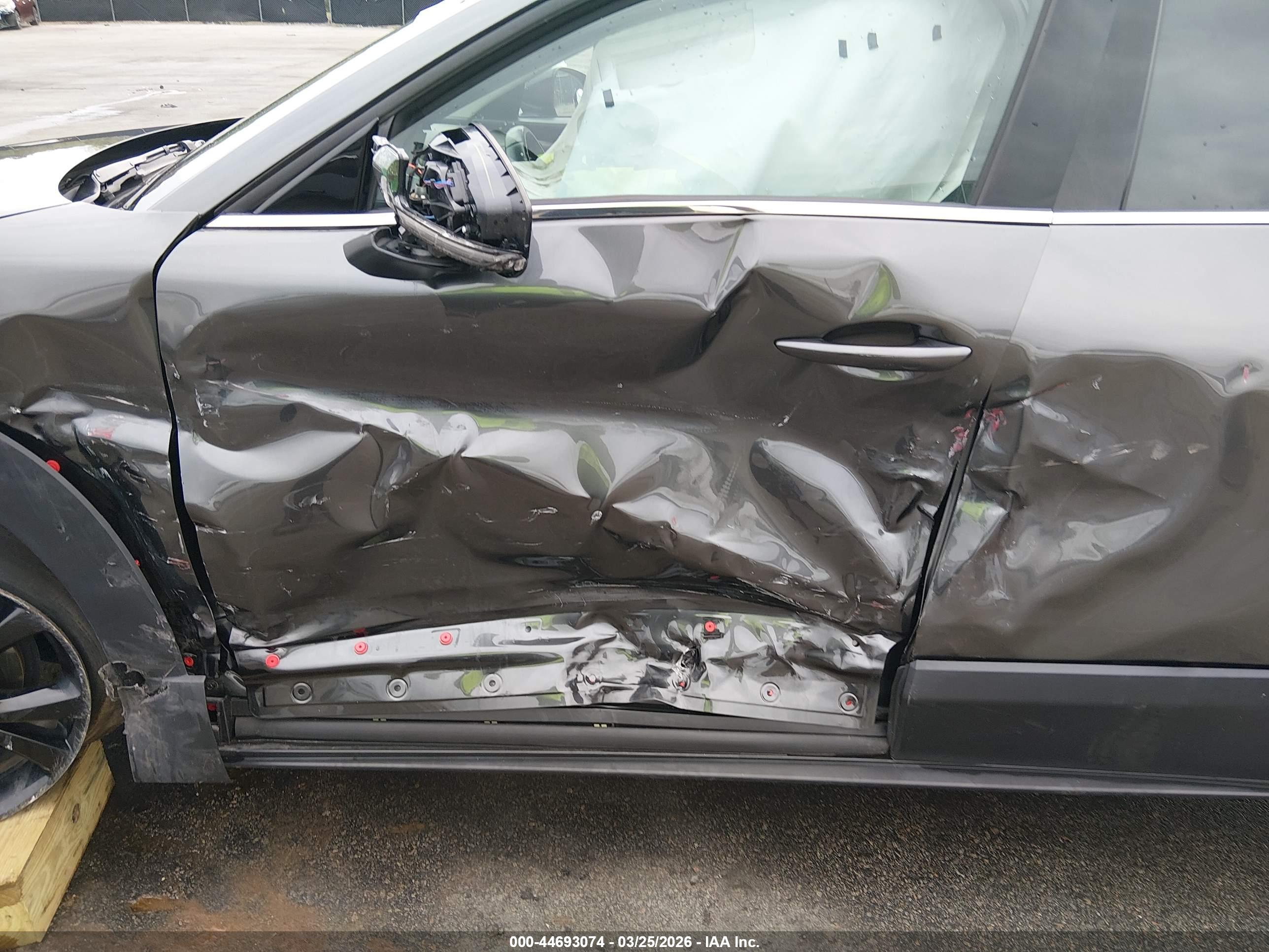MAZDA CX-30 image 6