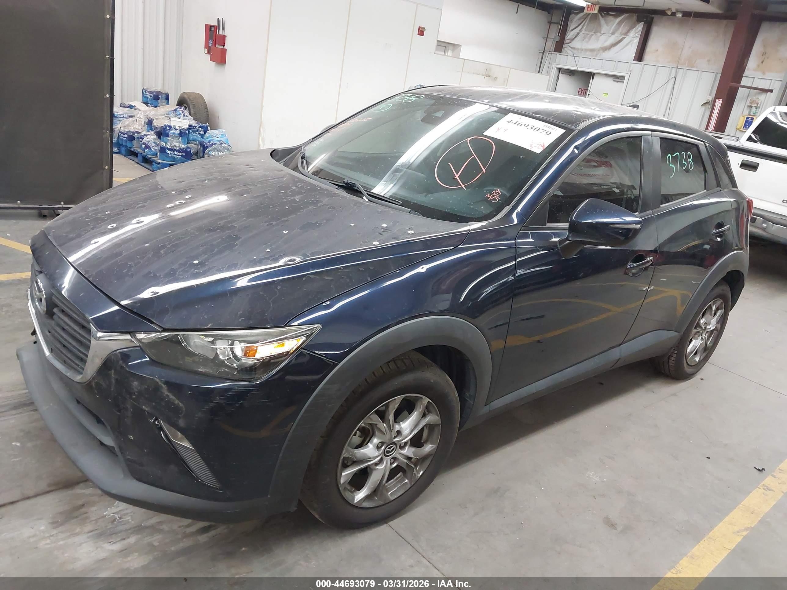 MAZDA CX-3 image 2