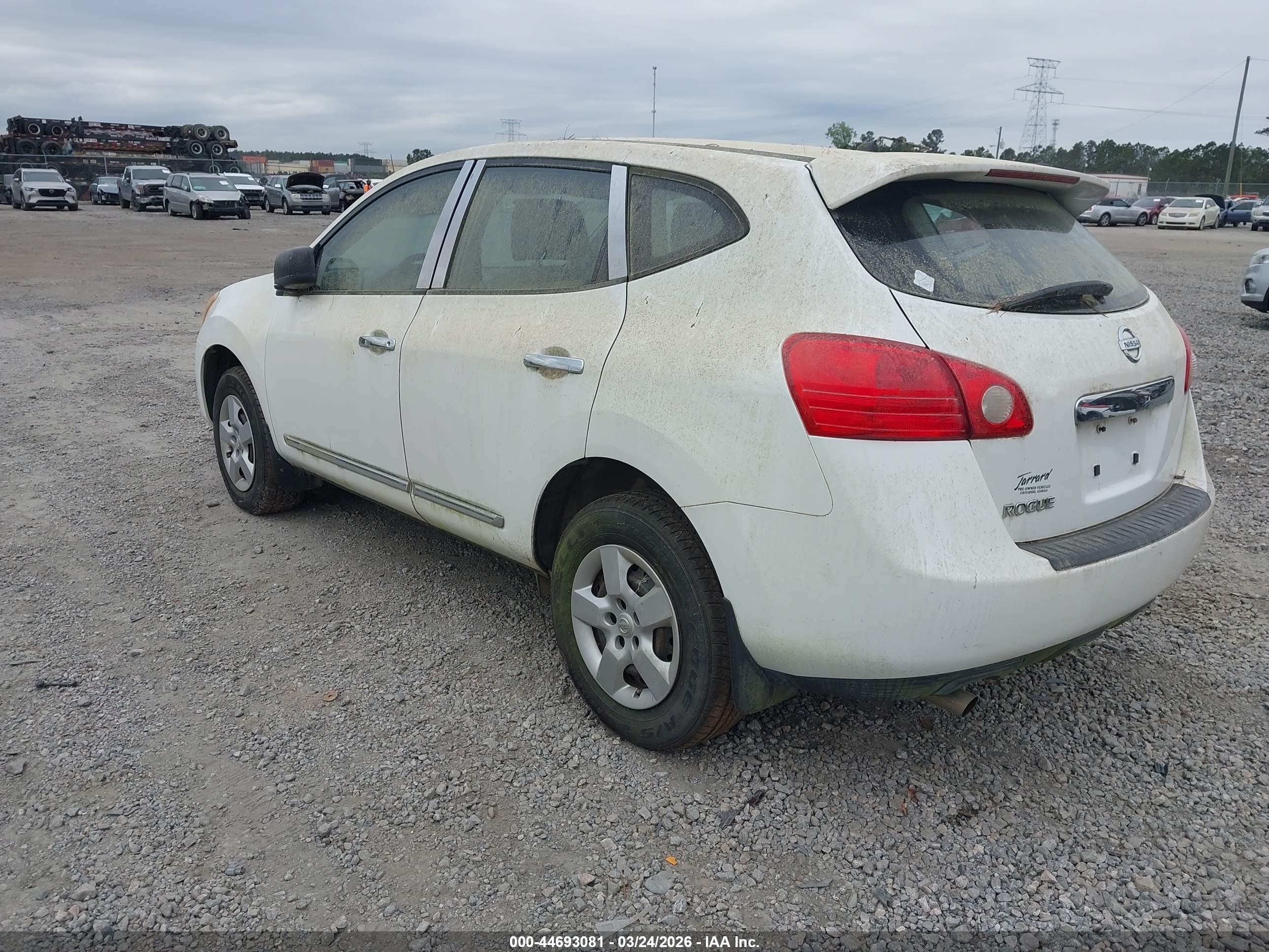 NISSAN ROGUE image 3