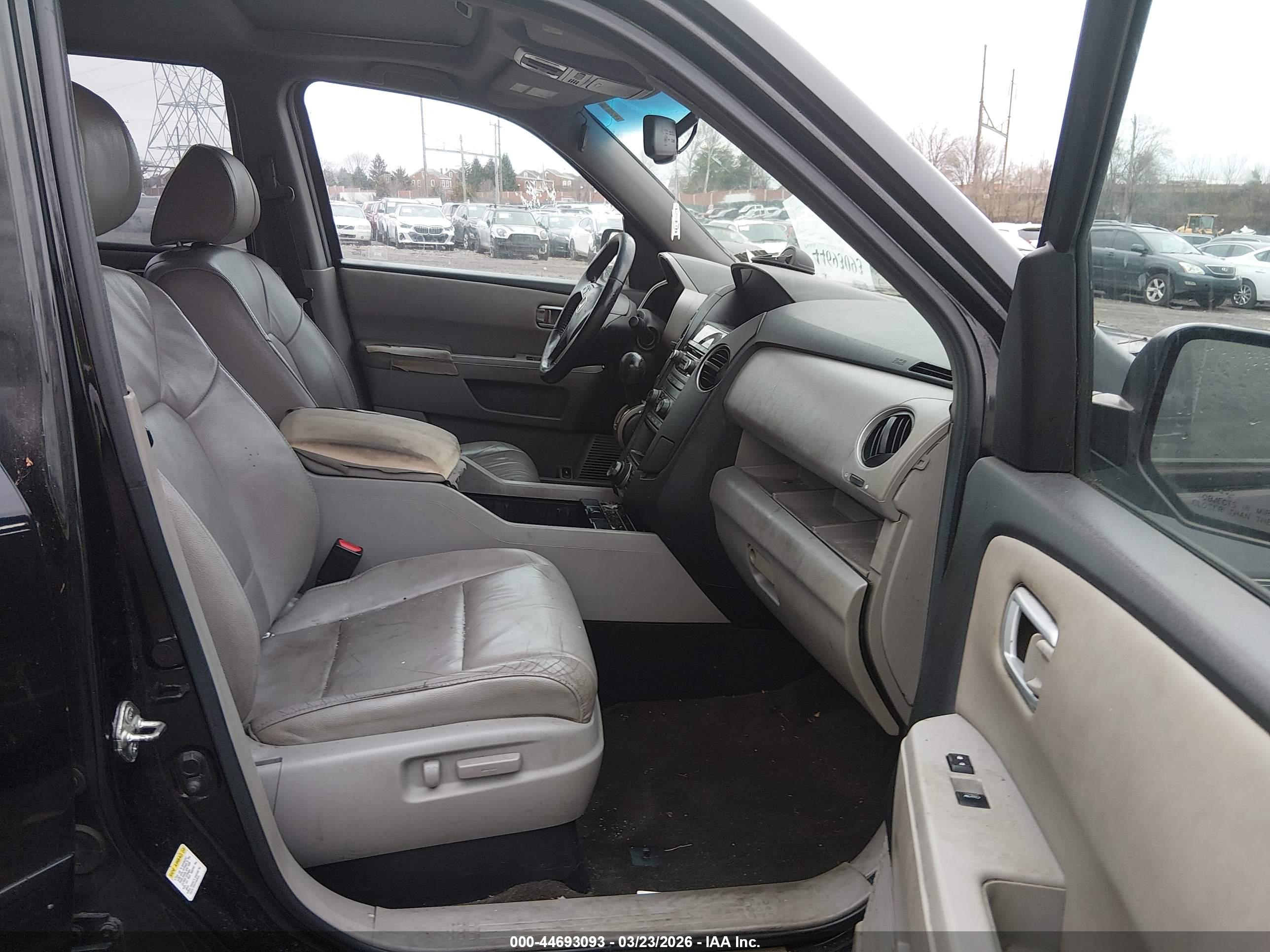 HONDA PILOT image 5