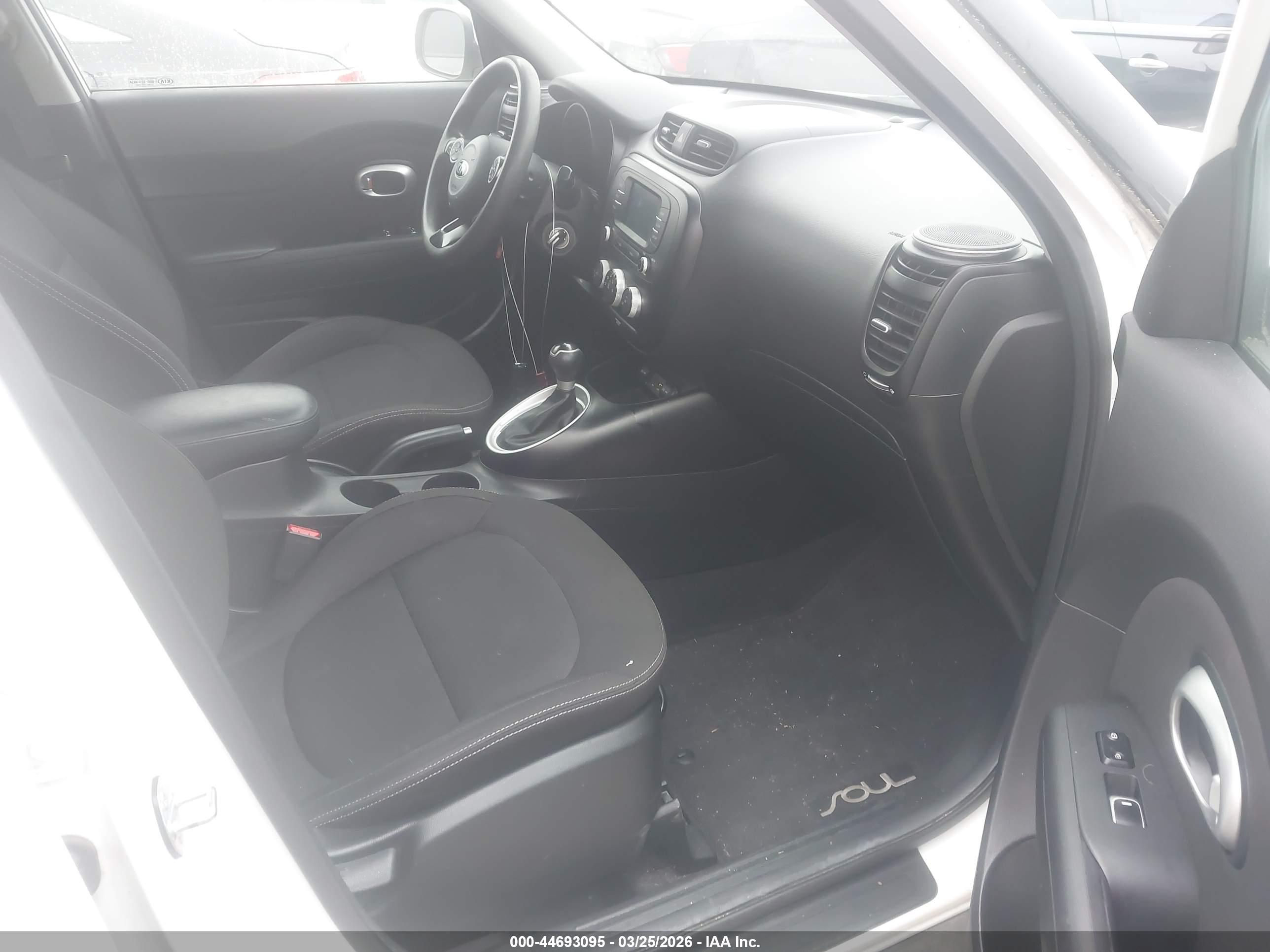 KIA SOUL image 5