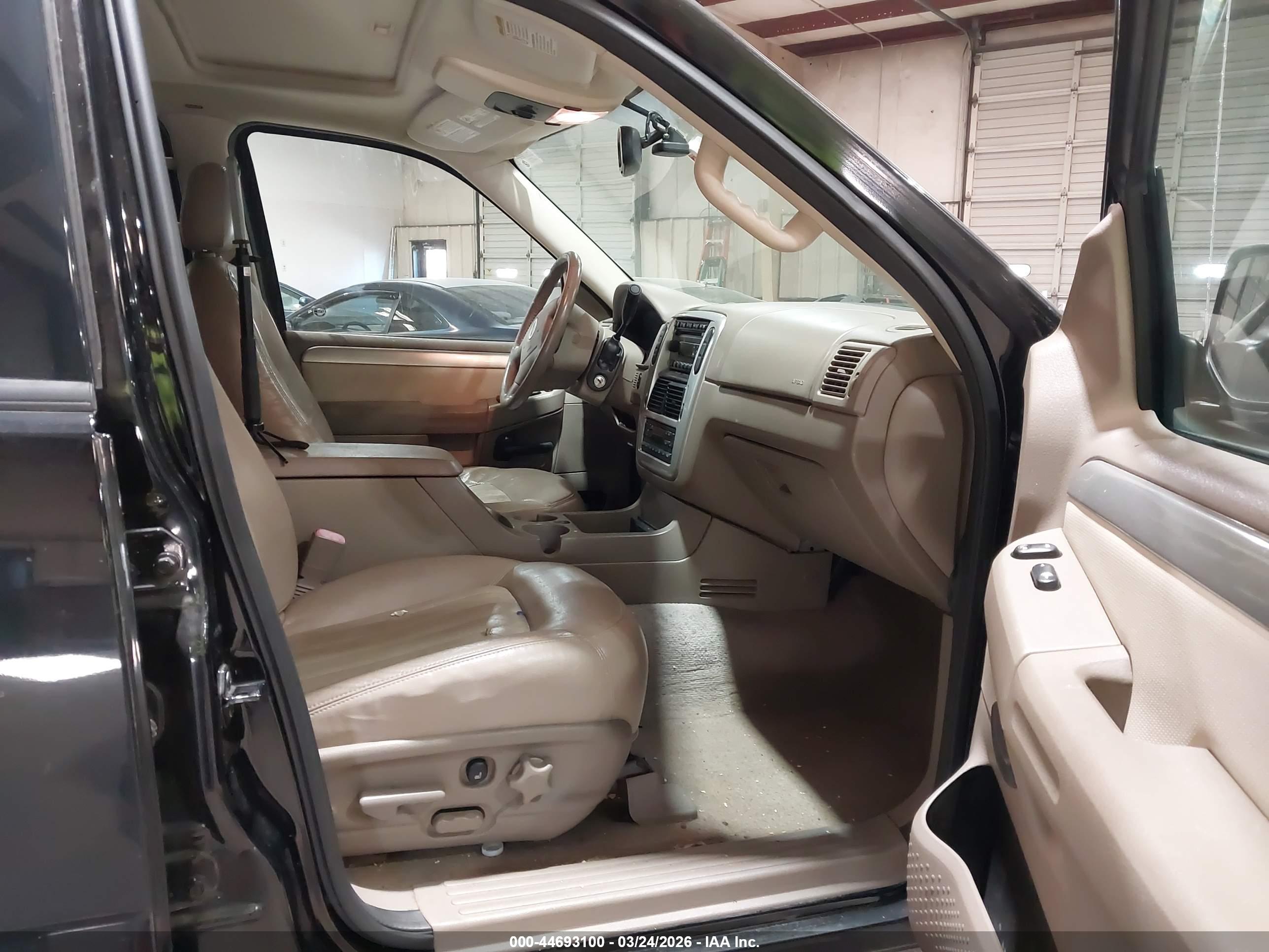 MERCURY MOUNTAINEER image 5