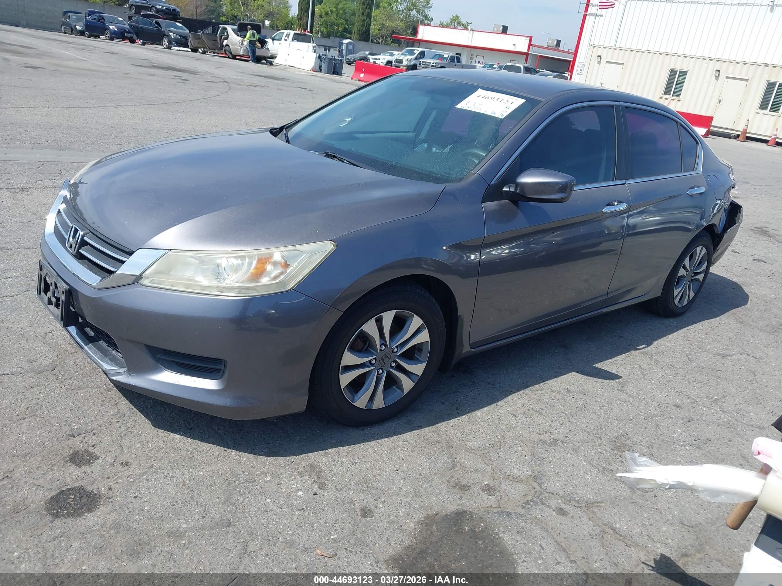 HONDA ACCORD image 2