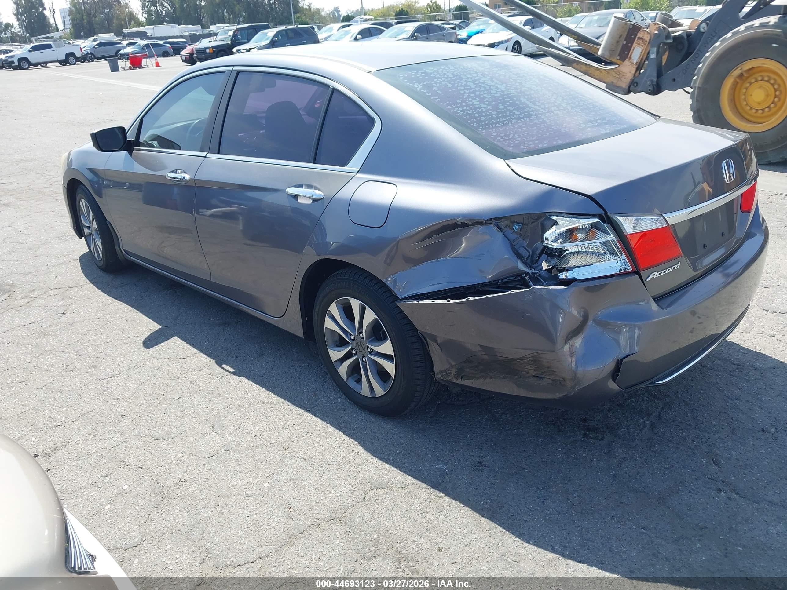 HONDA ACCORD image 3