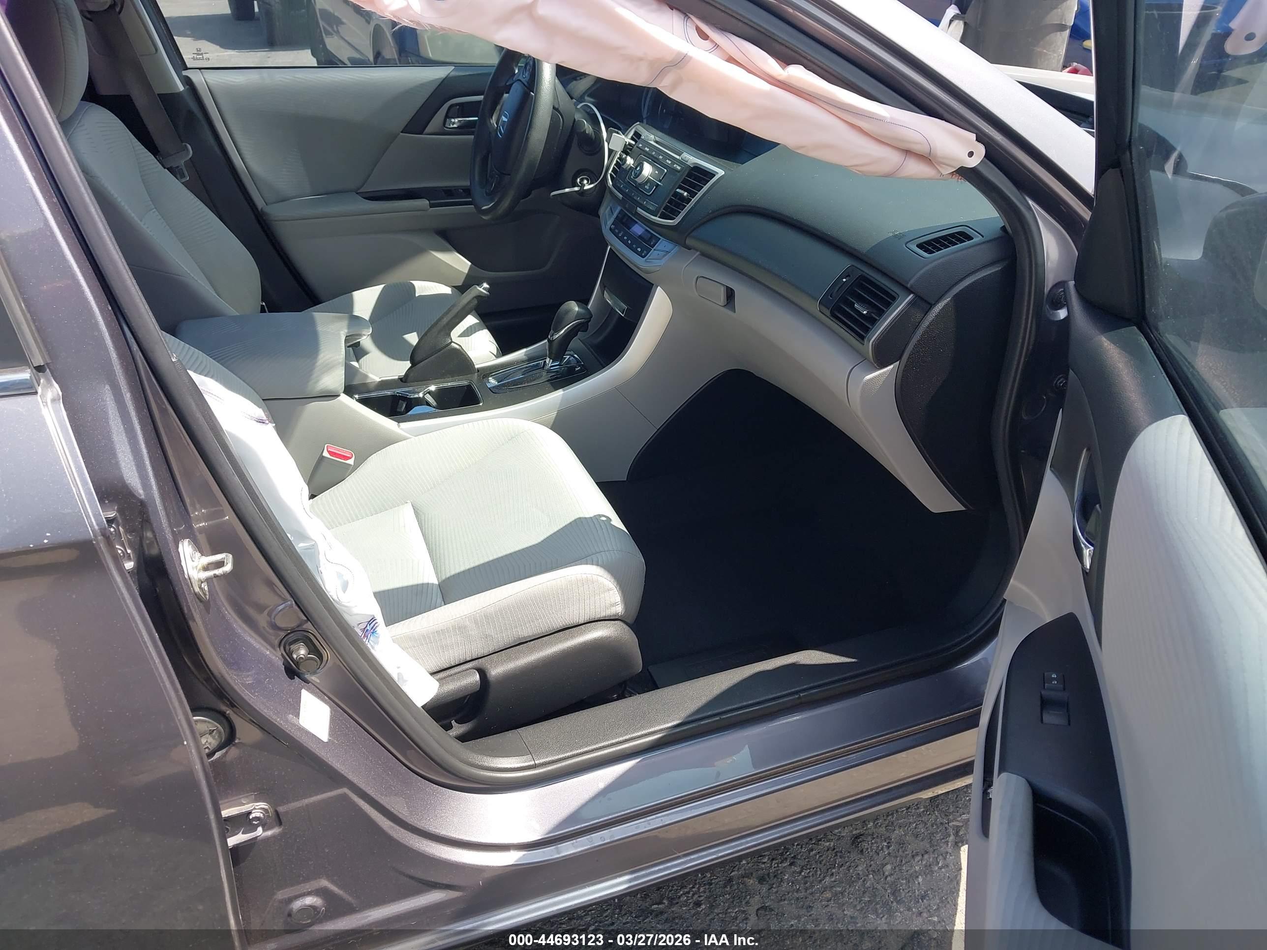 HONDA ACCORD image 5
