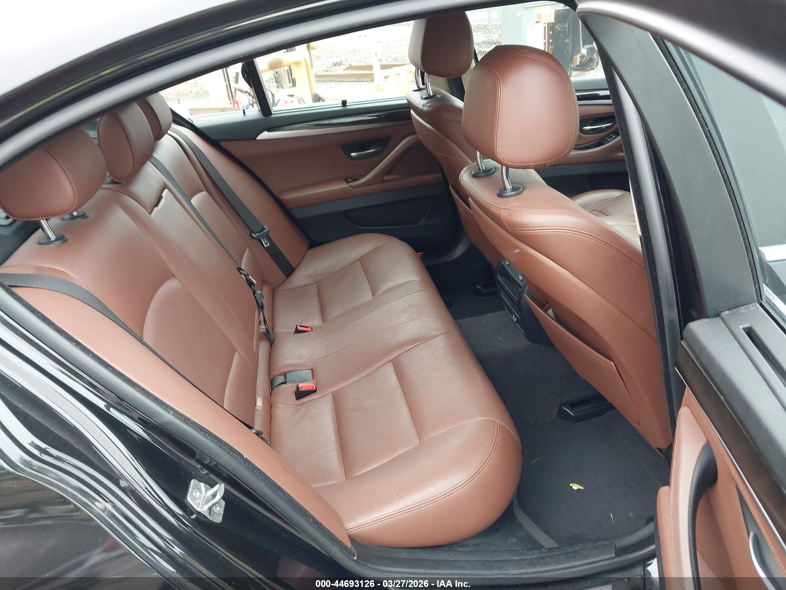 BMW 535D image 8
