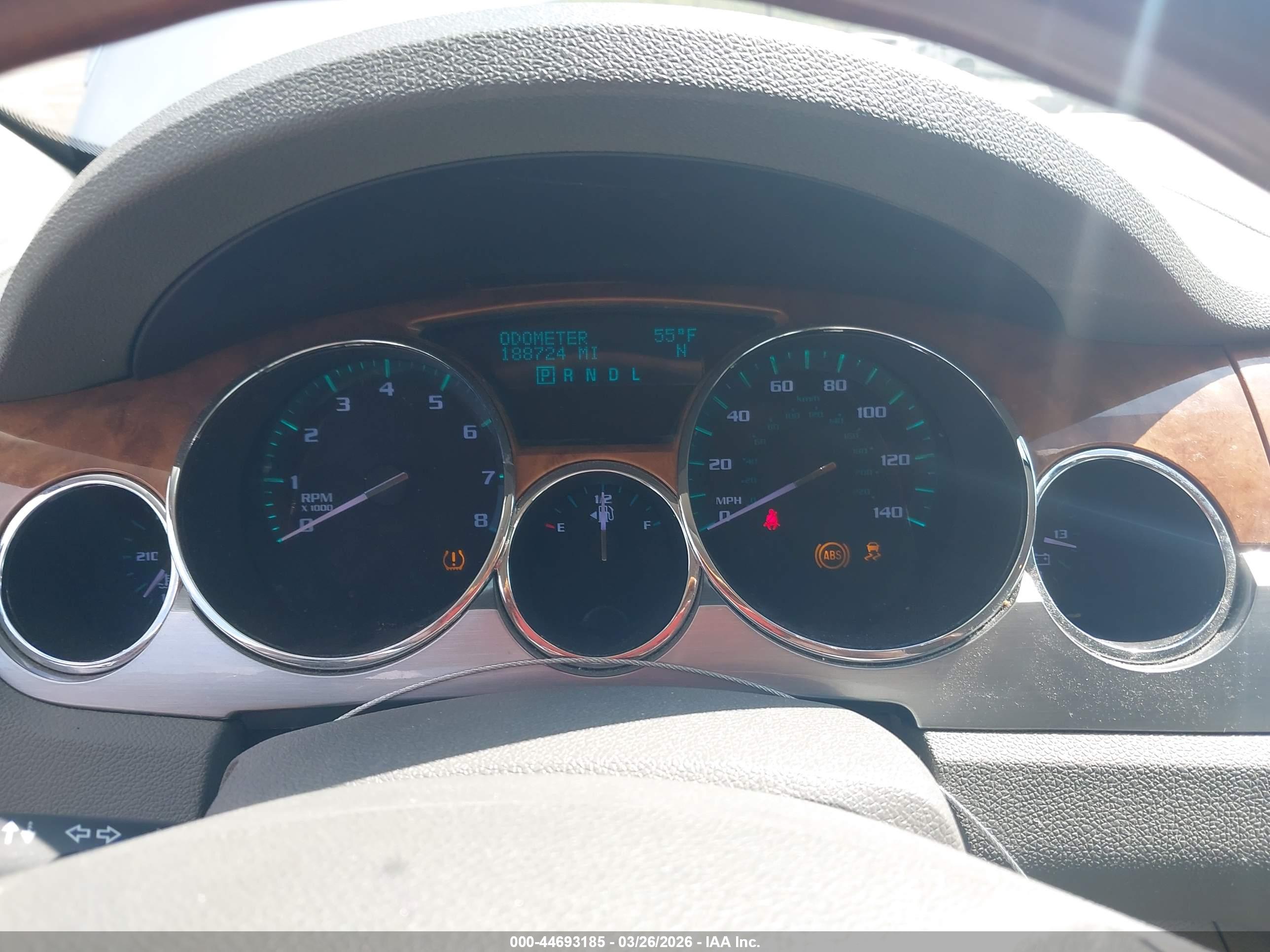 BUICK ENCLAVE image 7